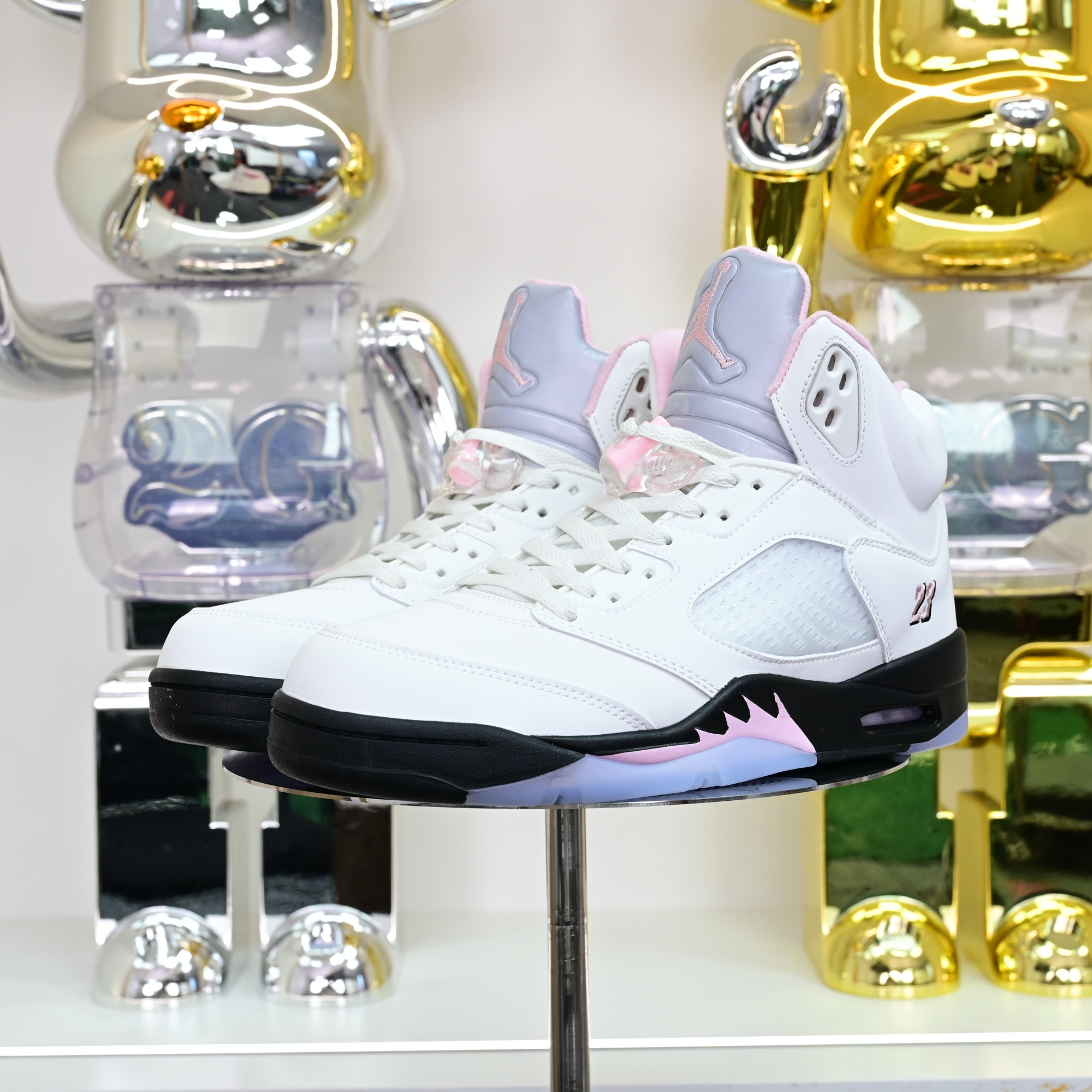 Air Jordan 5“Medium Soft Pink” HQ7978-102
