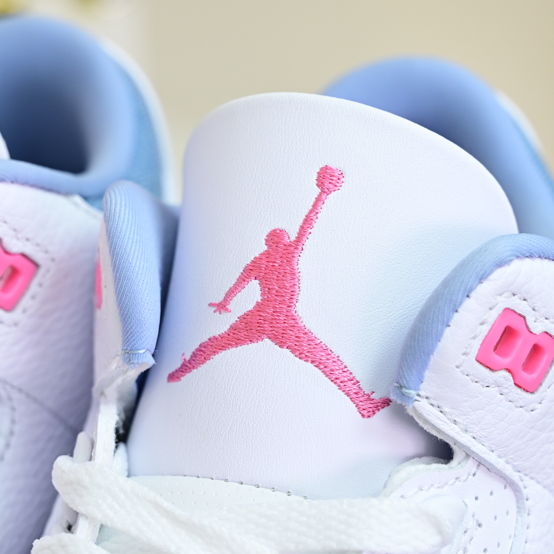 Air Jordan 3 Retro HQ0784-101