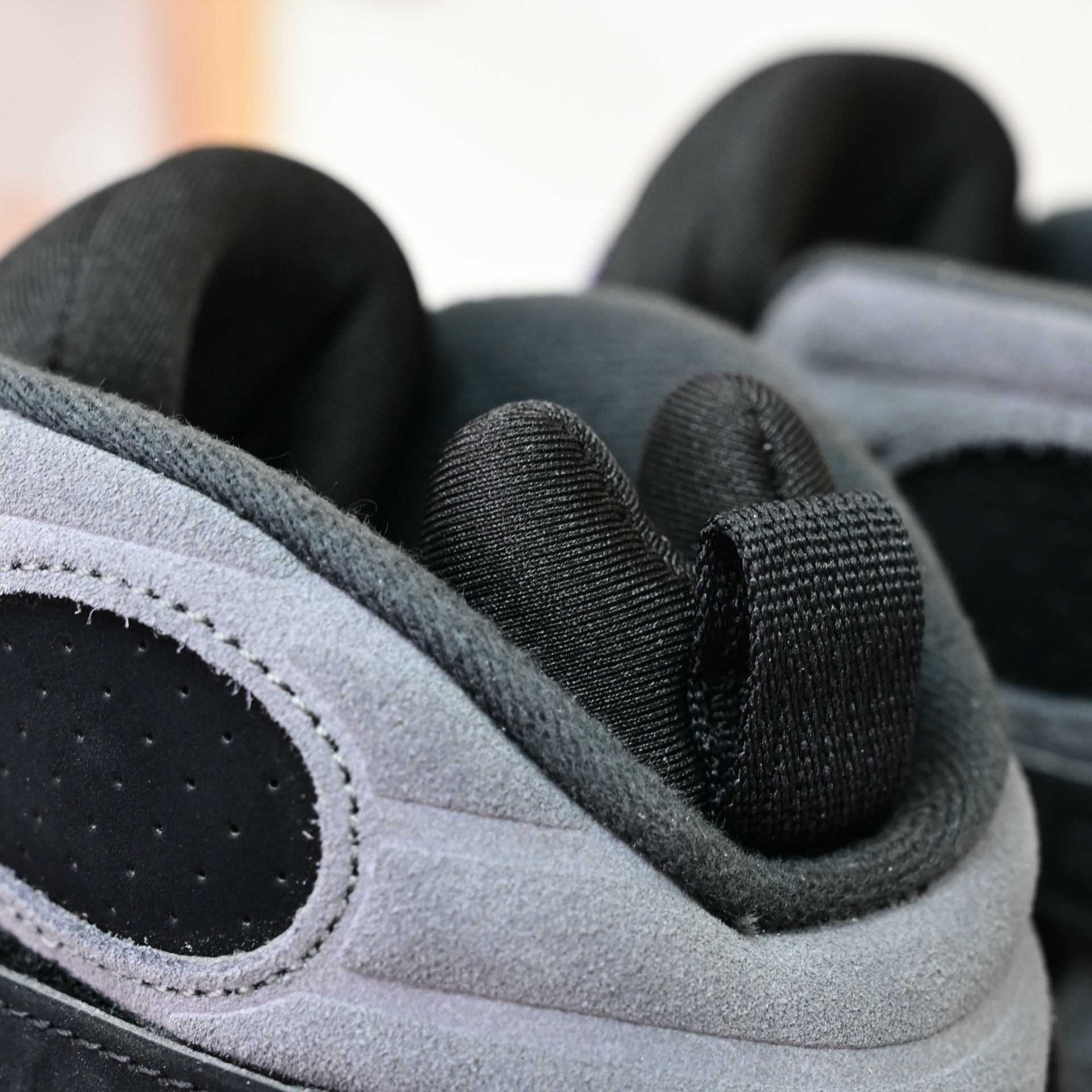 Air Jordan 8  RETRO 2025   305381-006