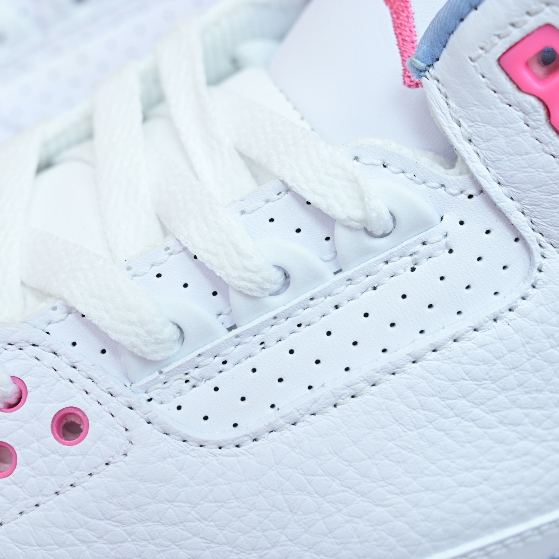 Air Jordan 3 Retro HQ0784-101