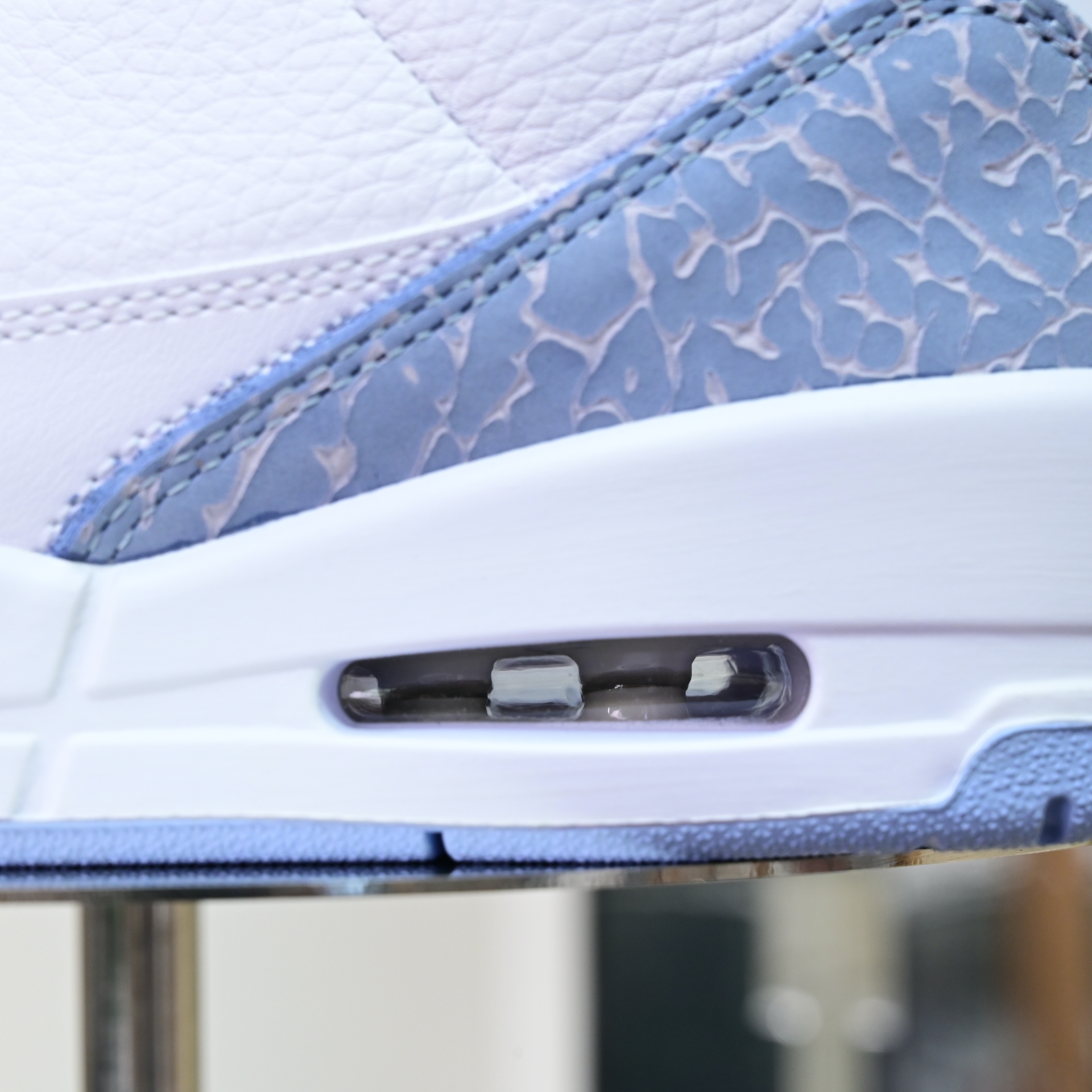 Air Jordan 3 Retro HQ0784-101