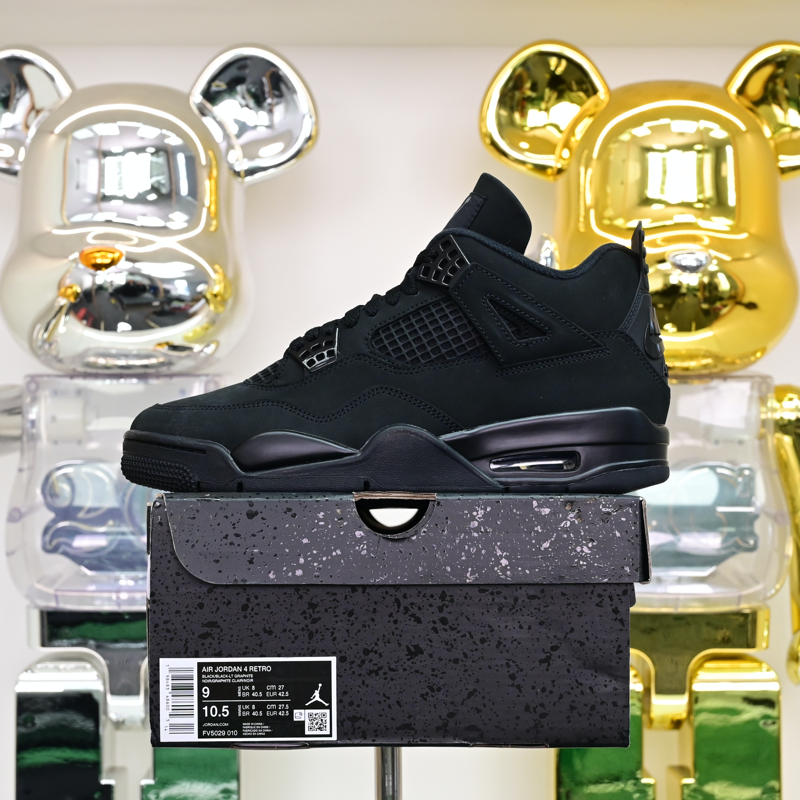 AIR JORDAN 4 RETRO 'BLACK CAT' 2025   FV5029-010