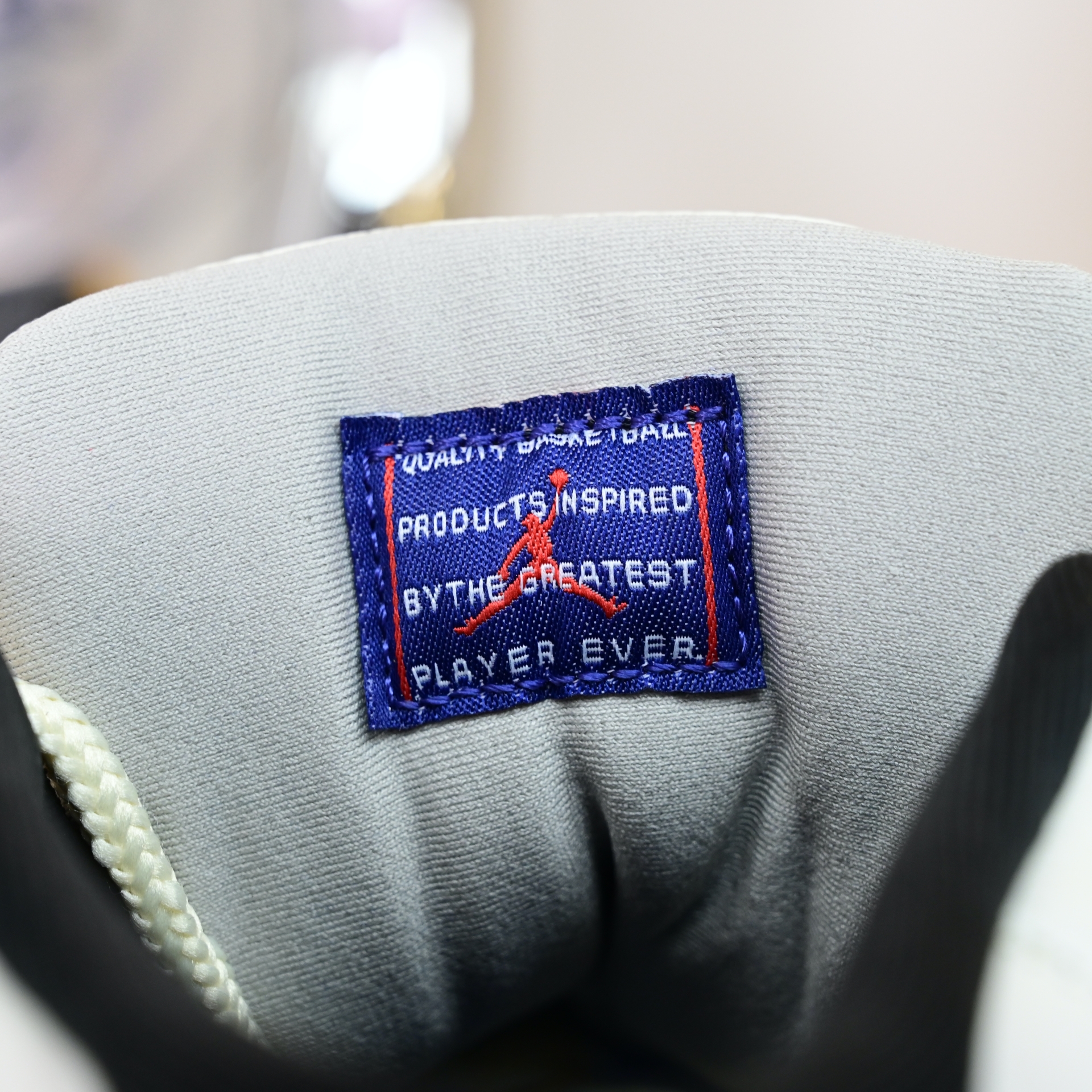 Air Jordan 11“RARE AIR” IH0296-400