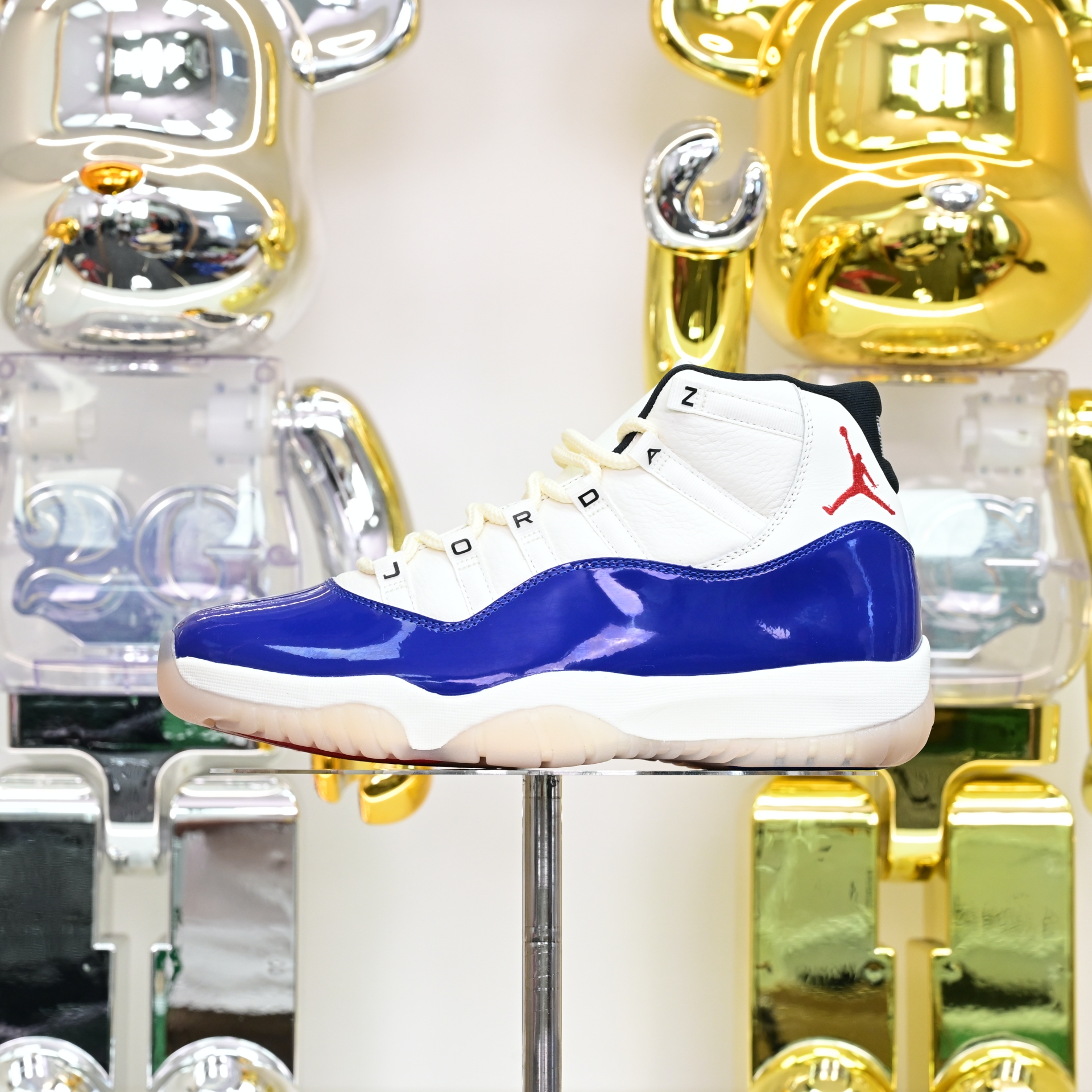 Air Jordan 11“RARE AIR” IH0296-400