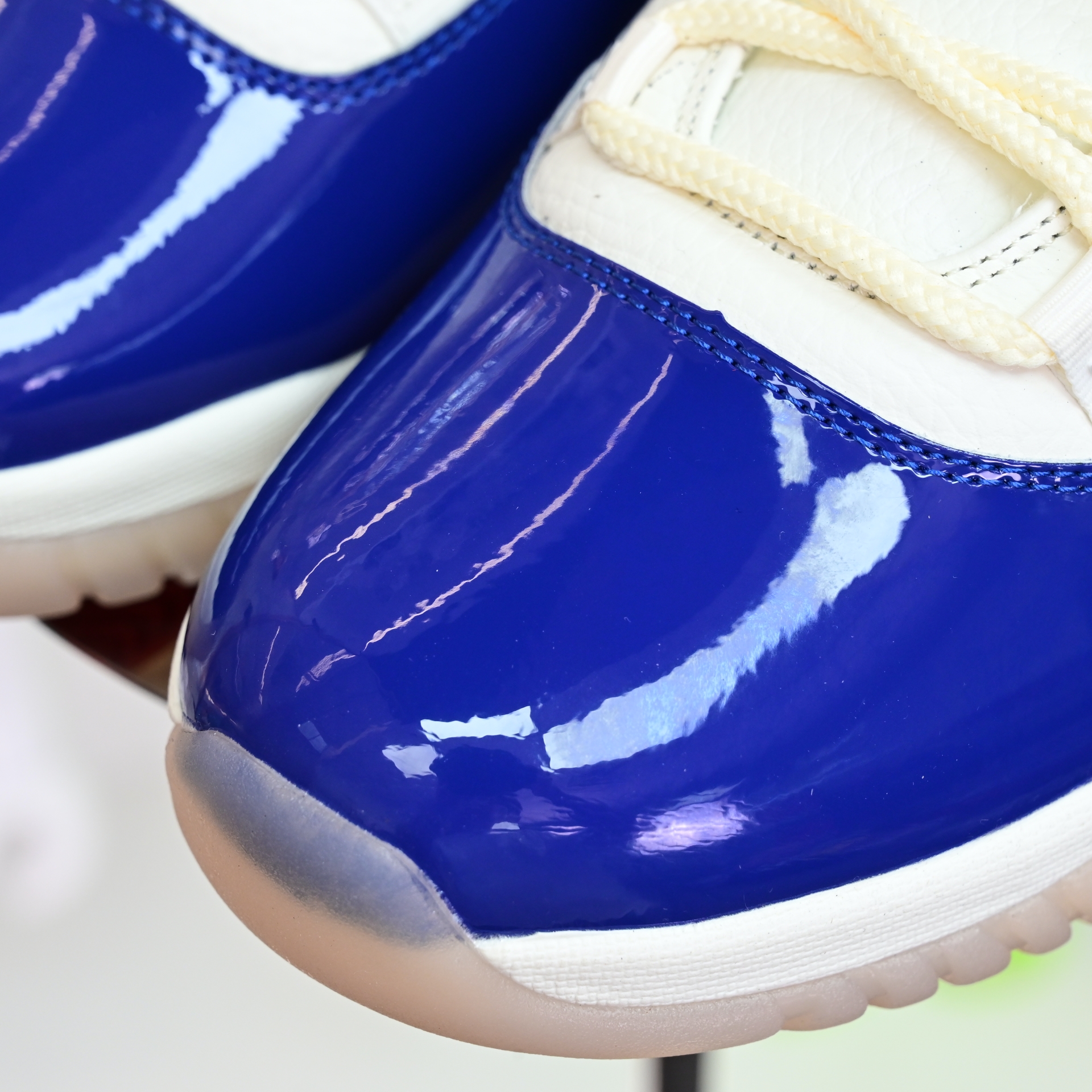 Air Jordan 11“RARE AIR” IH0296-400