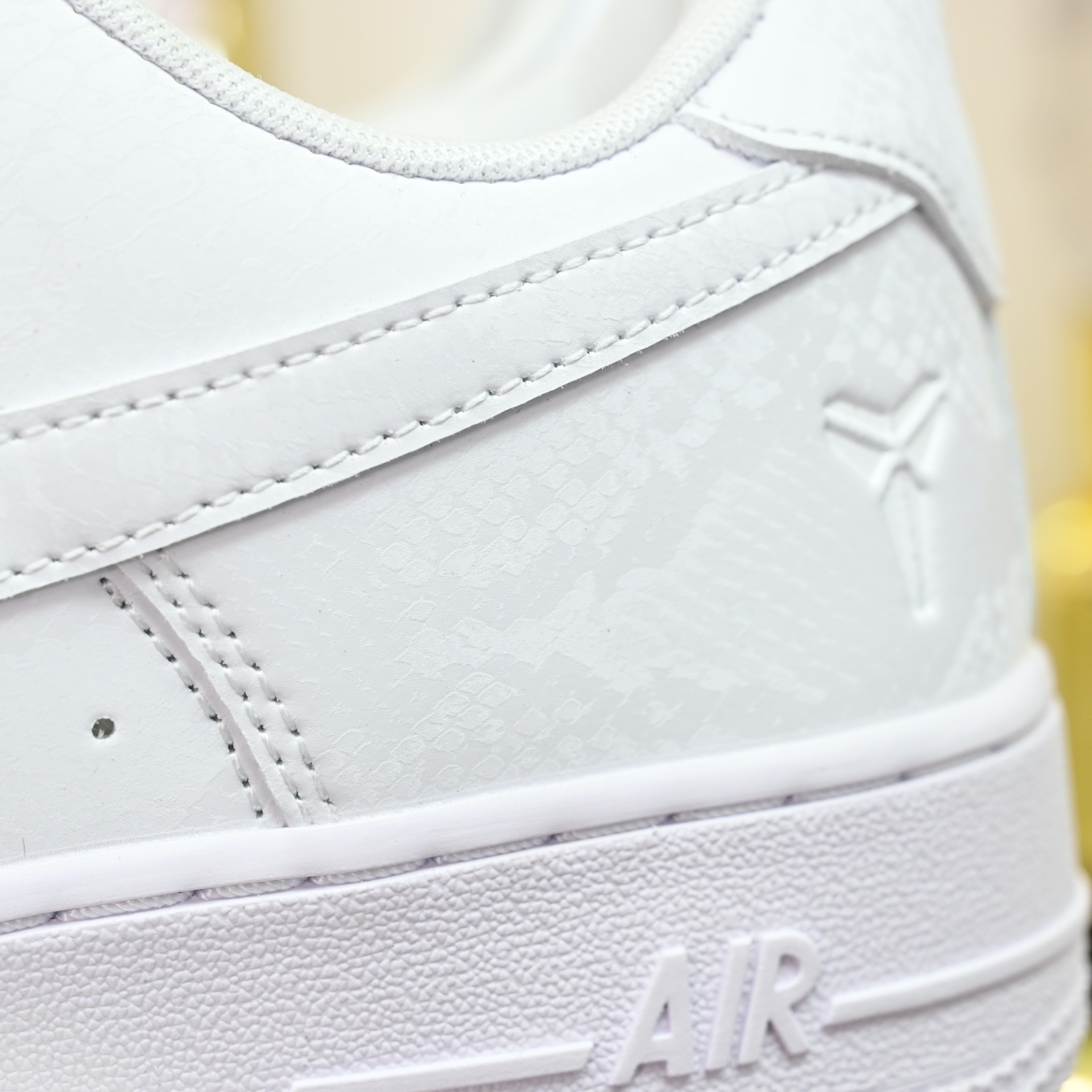 Nike Air Force 1 Low Kobe Forever White  IB0018-100