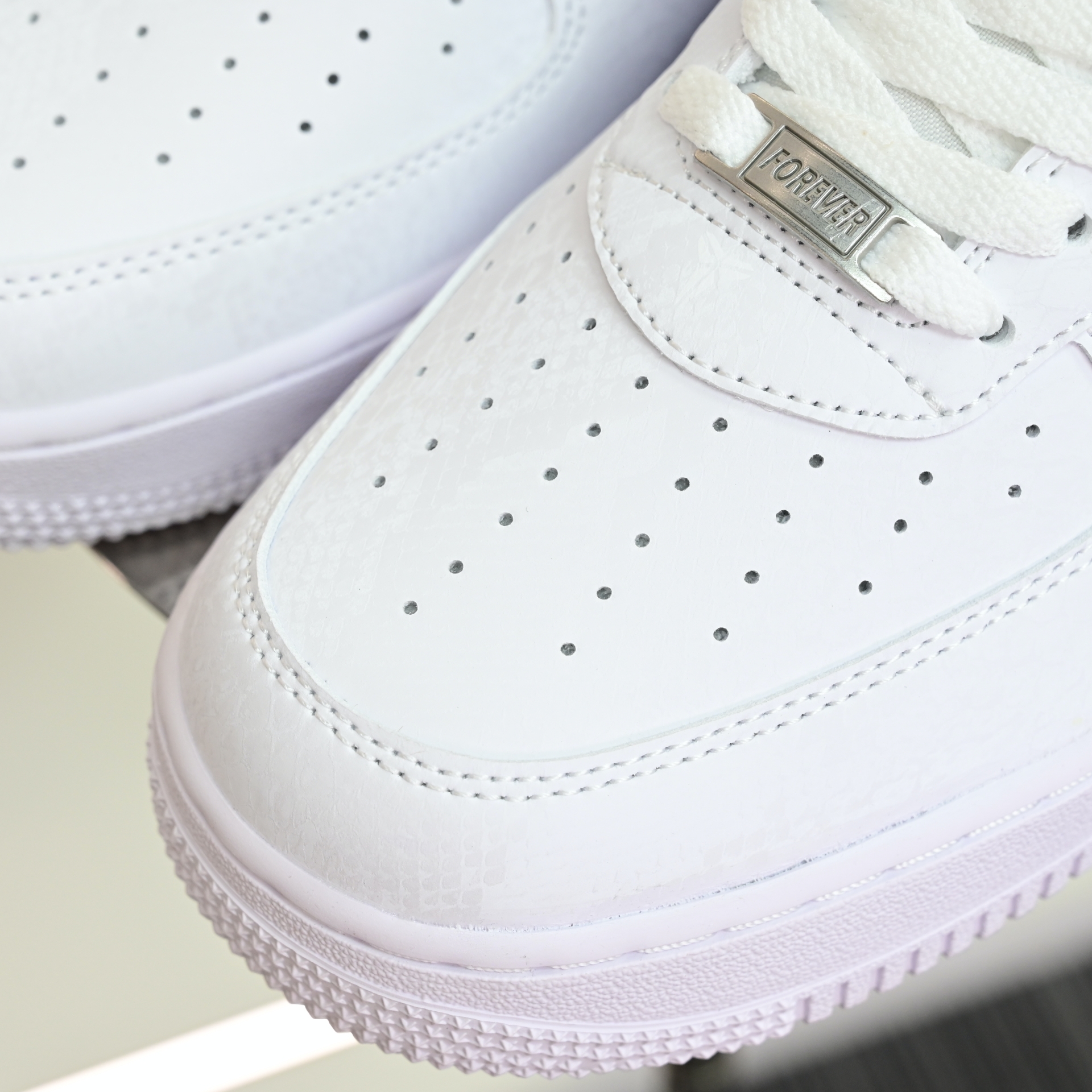 Nike Air Force 1 Low Kobe Forever White  IB0018-100