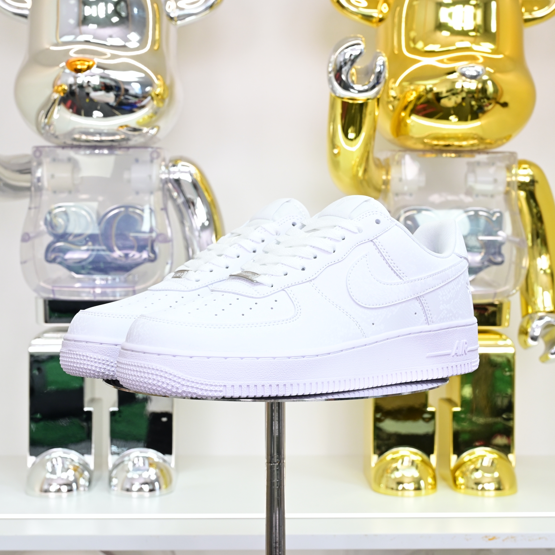 Nike Air Force 1 Low Kobe Forever White  IB0018-100