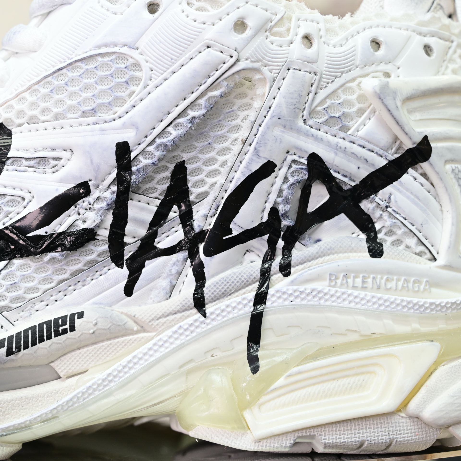 Balenciaga Runner