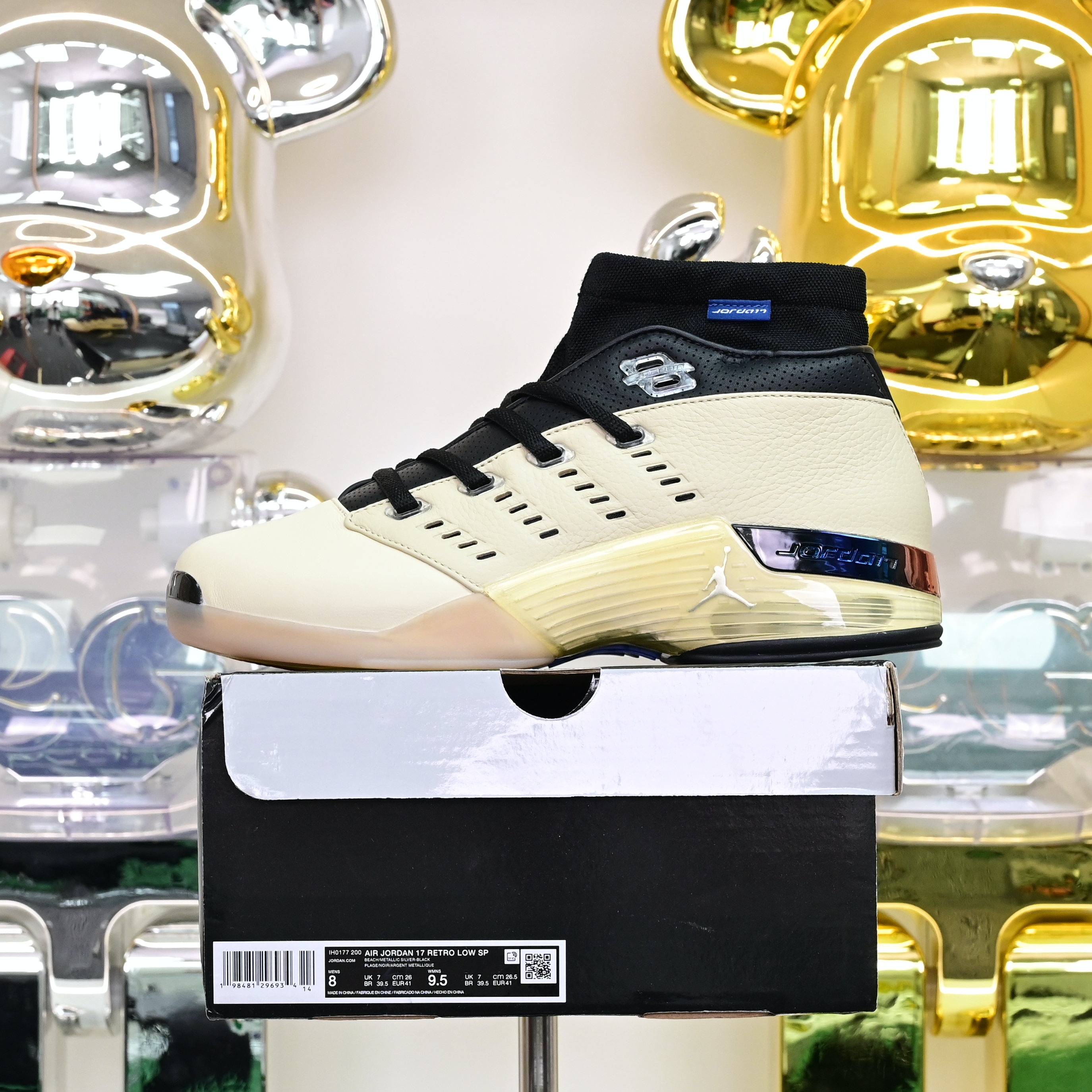 INFINITE ARCHIVES x  Air Jordan 17 Low  IH0177-200
