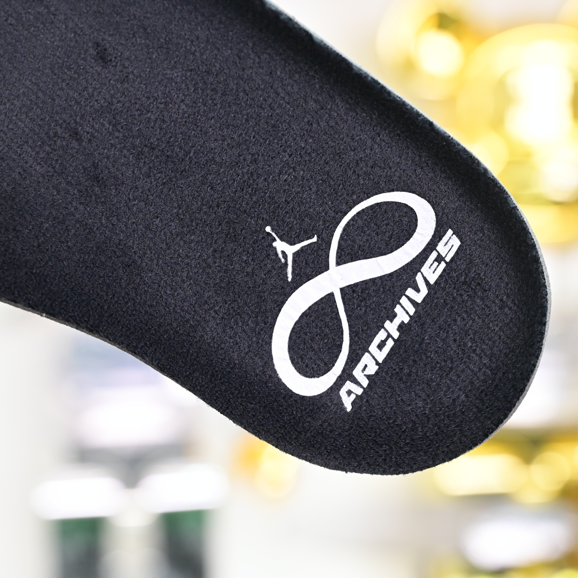 INFINITE ARCHIVES x  Air Jordan 17 Low  IH0177-200