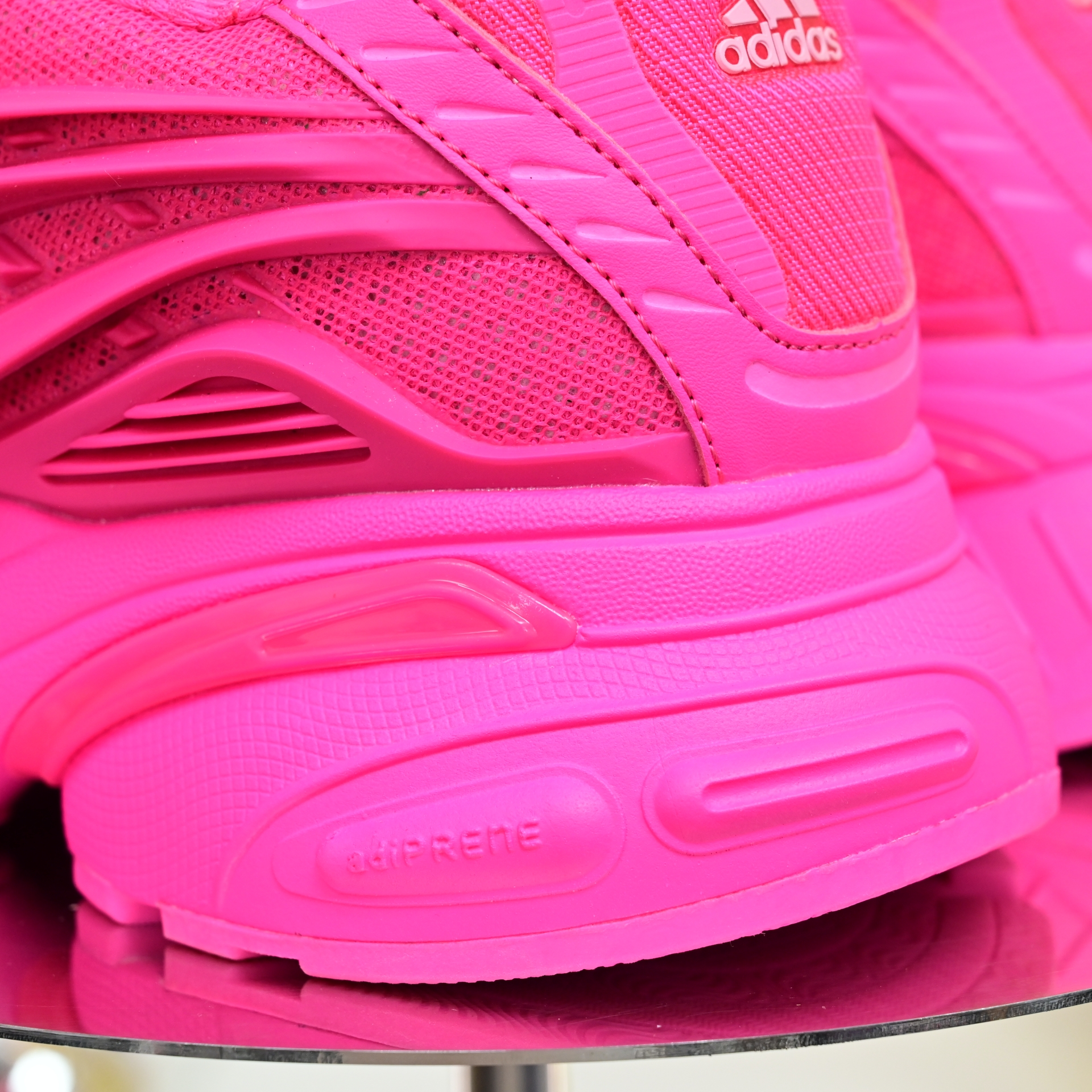 Pharrell x adidas Adistar Jellyhsh IG6936