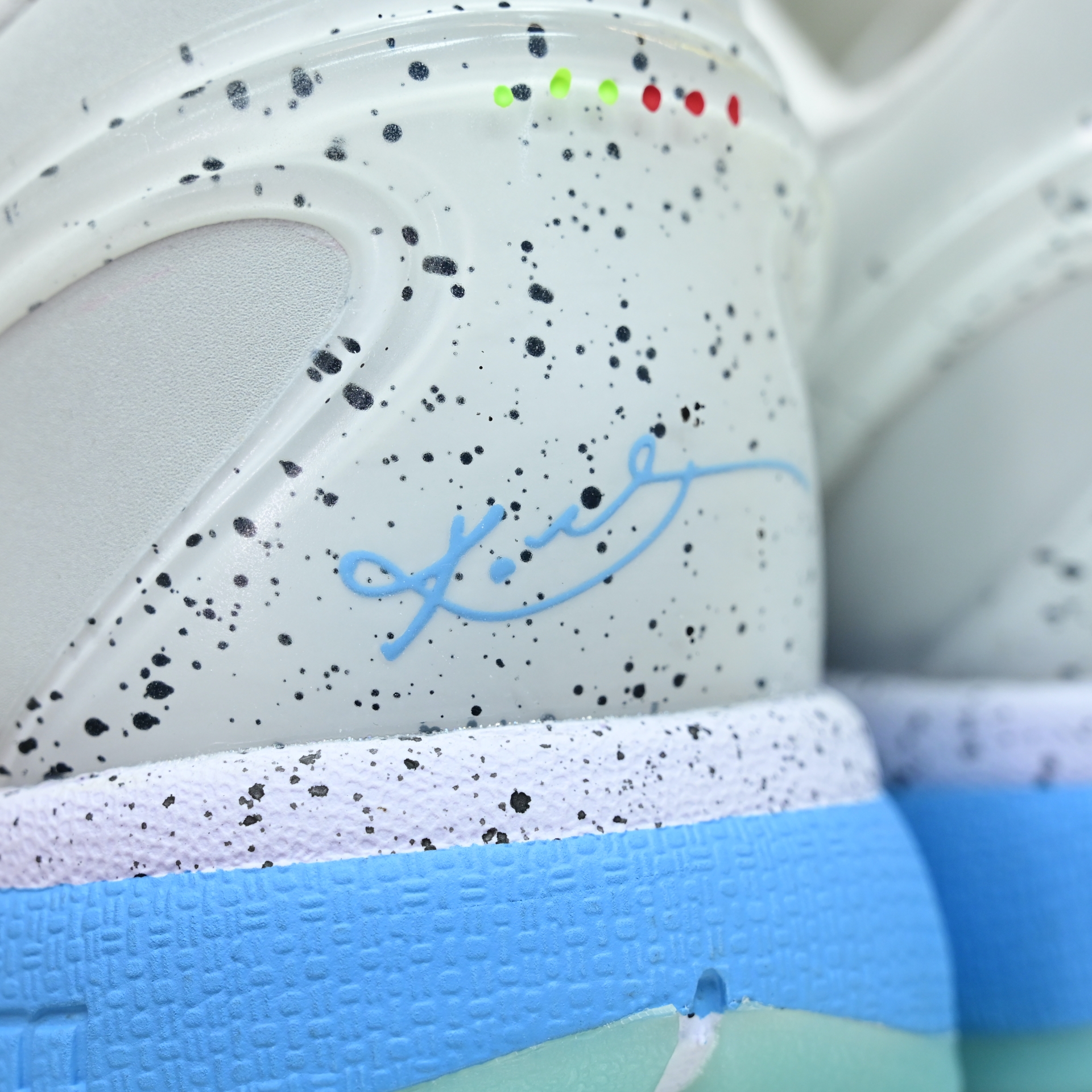 Nike Kobe 6 FE2025-101