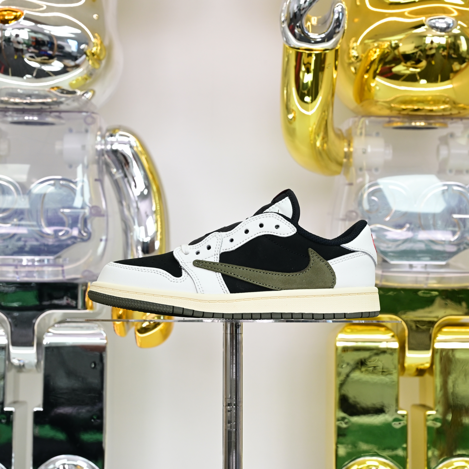 Kids Shoes Travis Scott x Air Jordan 1 Low OG 