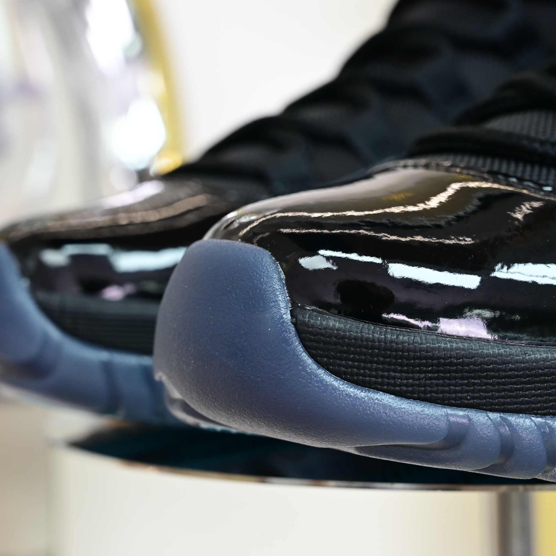 Air Jordan 11  Gamma Blue 2025  CT8012-047