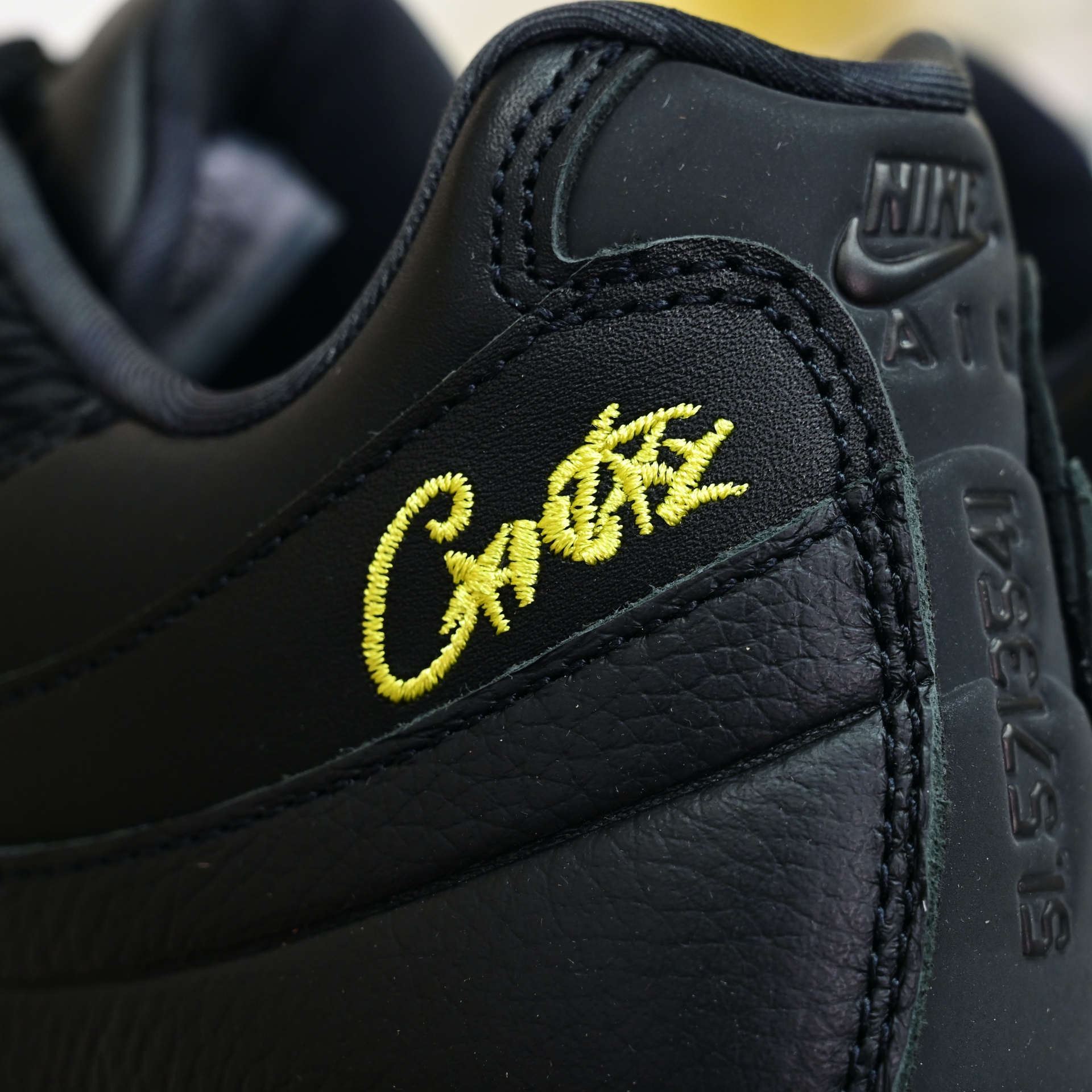 Corteiz x Nike Air Max 95 Tour Yellow  FB2709-003