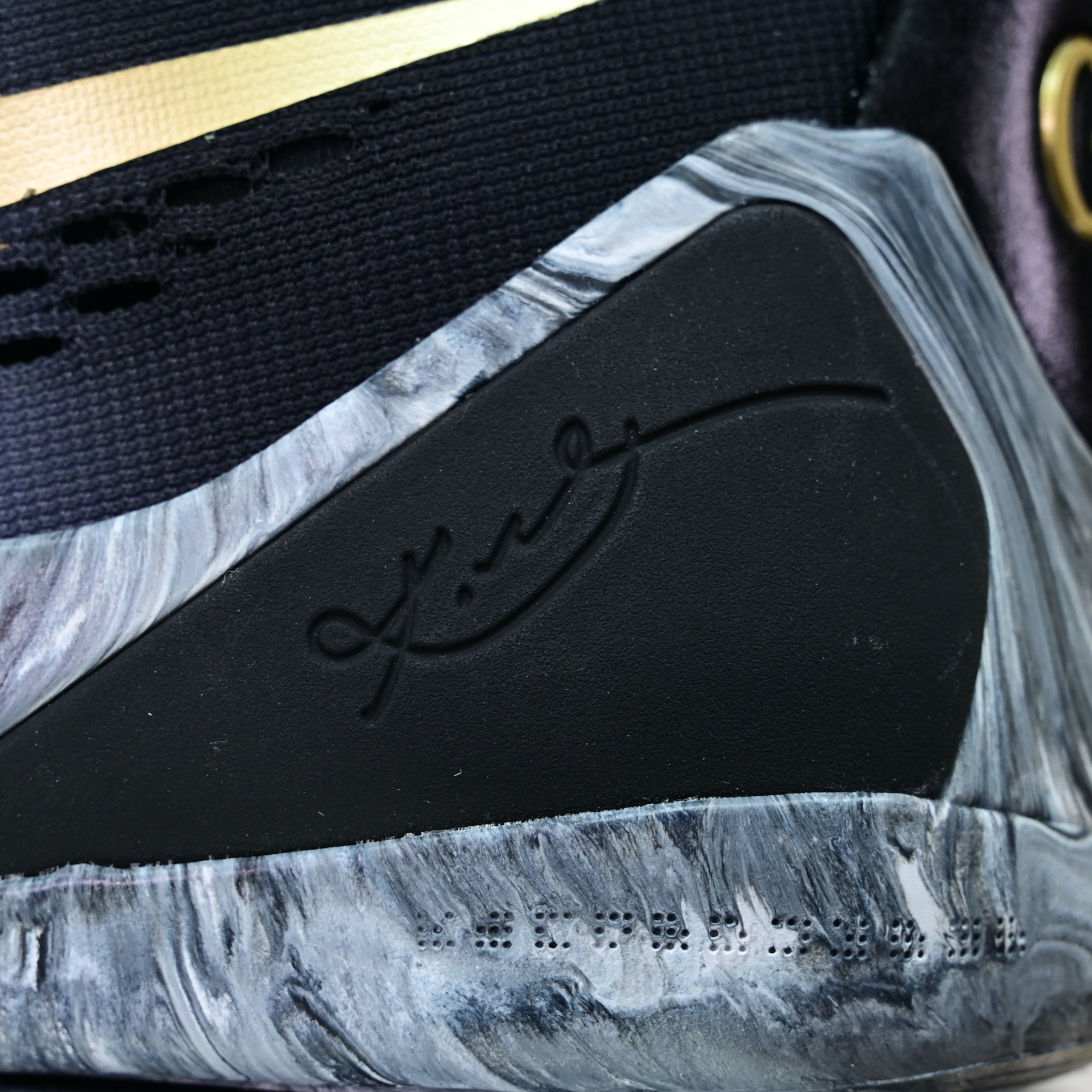 Nike Kobe 9 EM FZ7333-002