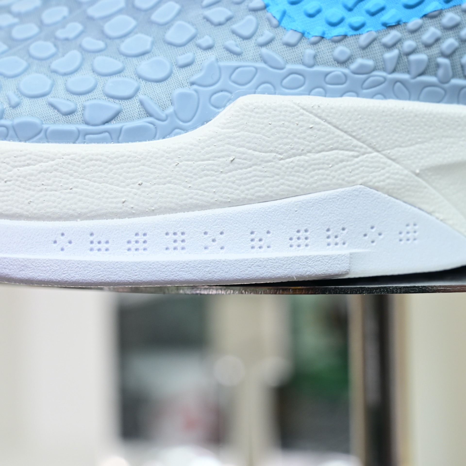 Caitin Clark Nike Kobe 6 EM IO3672-400  科比6 浅蓝 IO3672-400