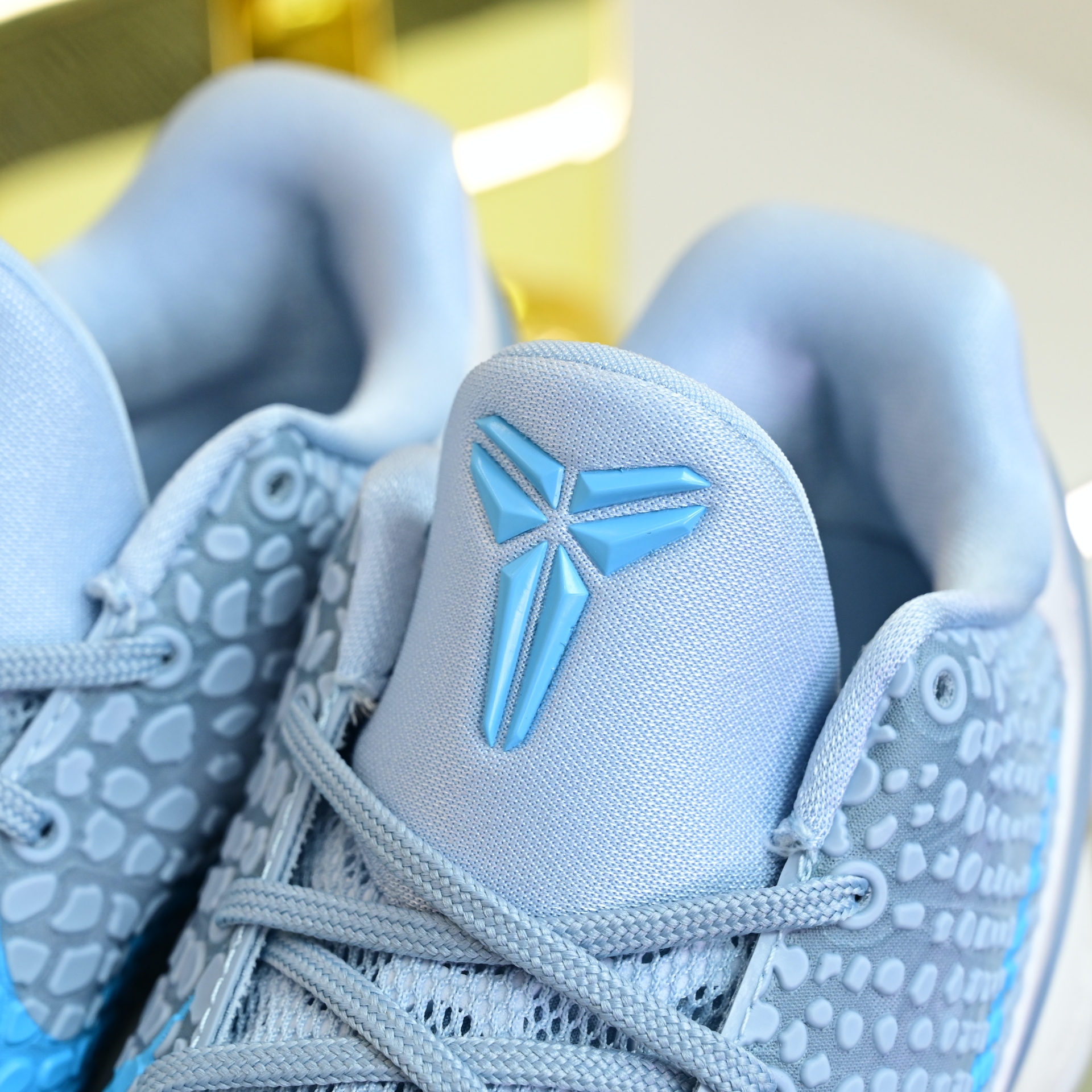 Caitin Clark Nike Kobe 6 EM IO3672-400  科比6 浅蓝 IO3672-400