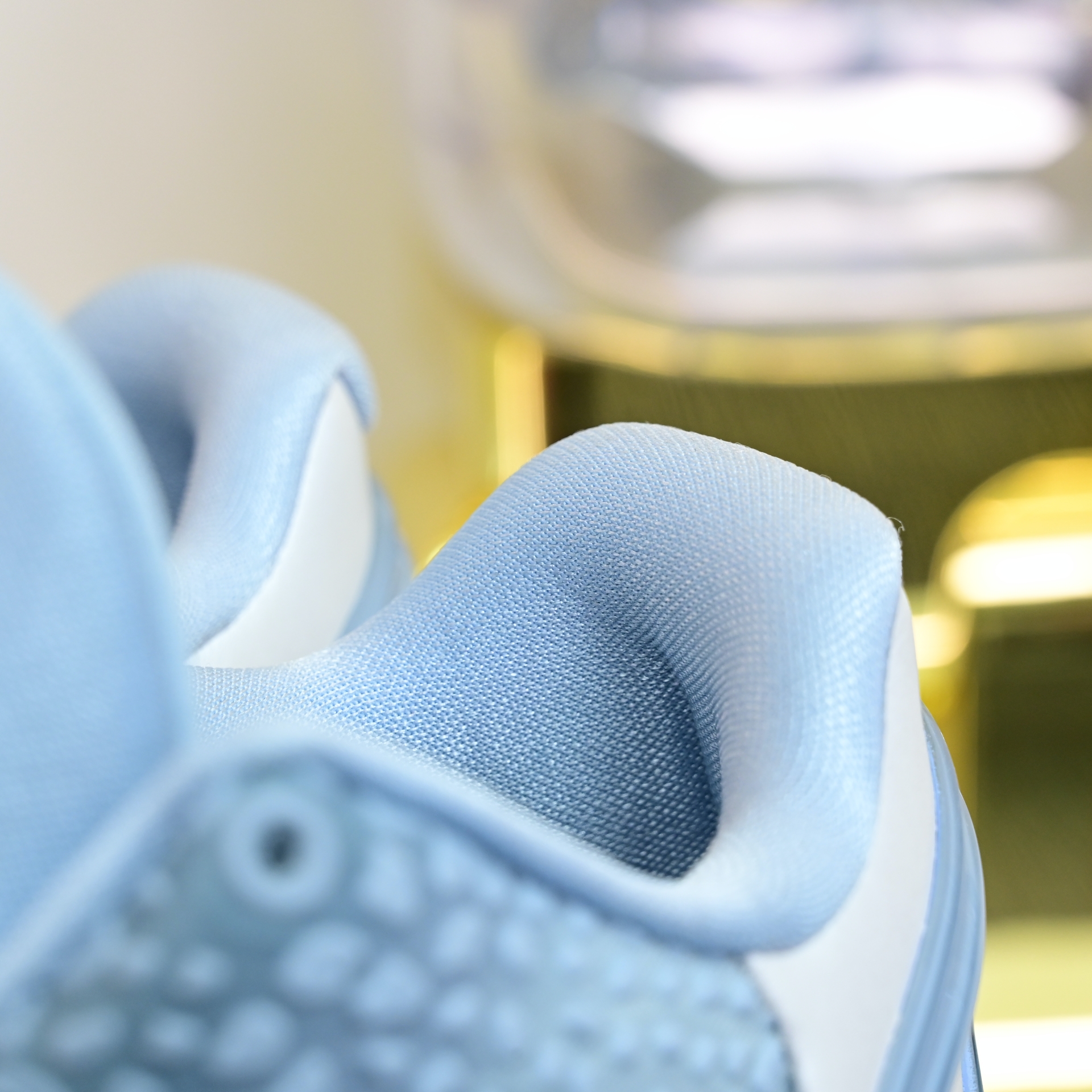 Caitin Clark Nike Kobe 6 EM IO3672-400  科比6 浅蓝 IO3672-400