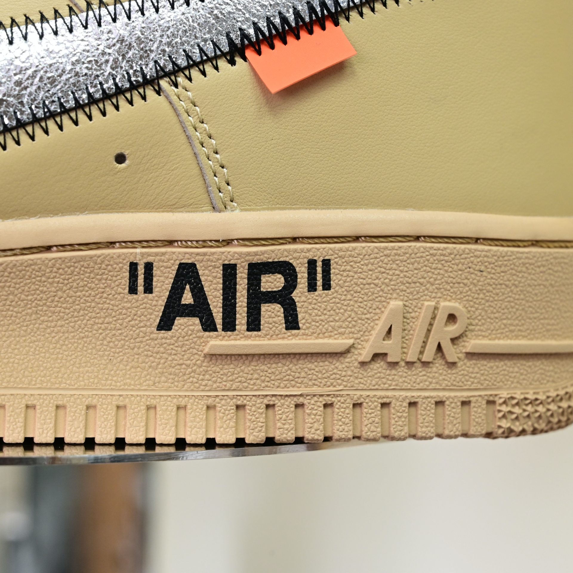 OFF-WHITE x Nike Air Force1 FD6900-200
