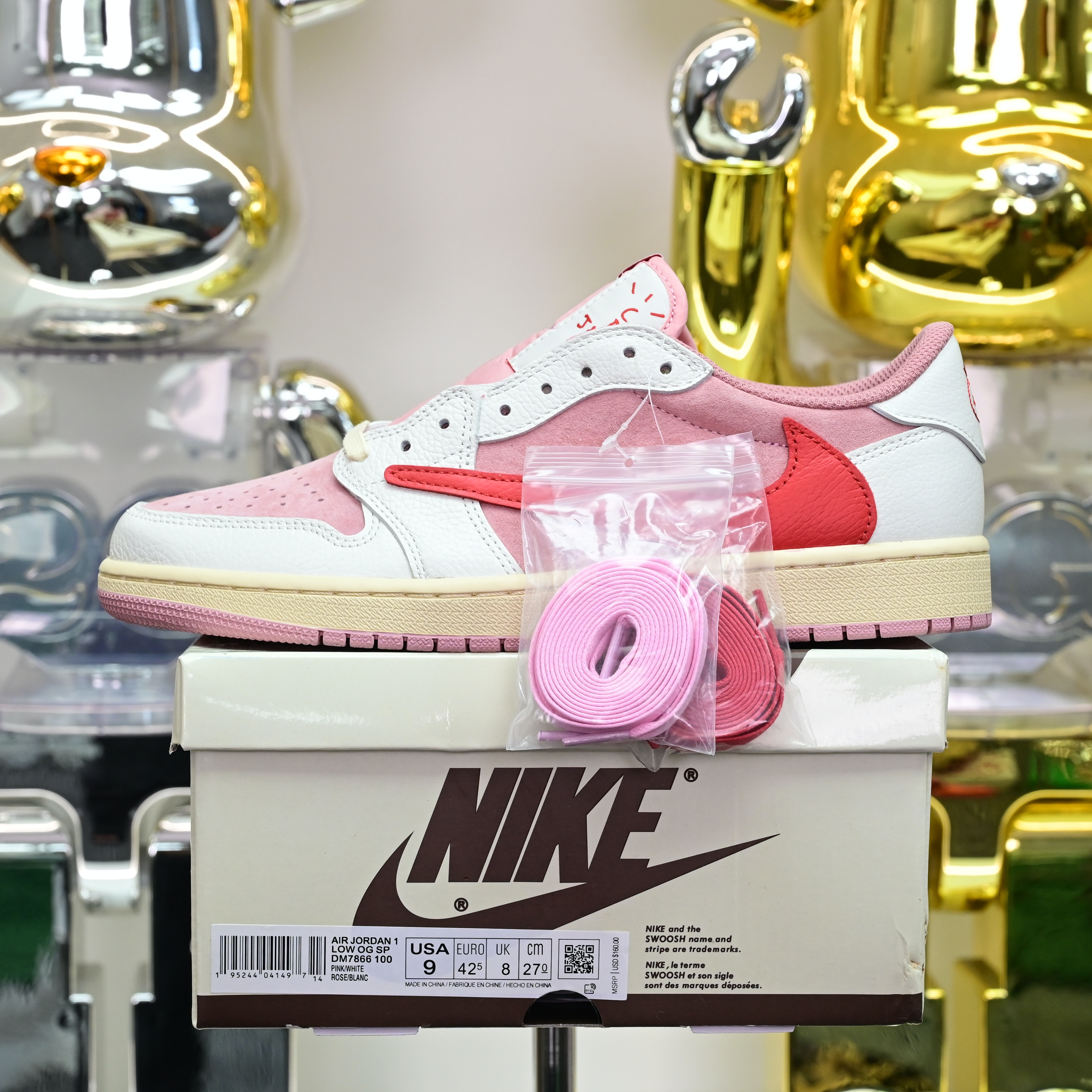 Travis Scott x Air Jordan 1  Low DM7866-100