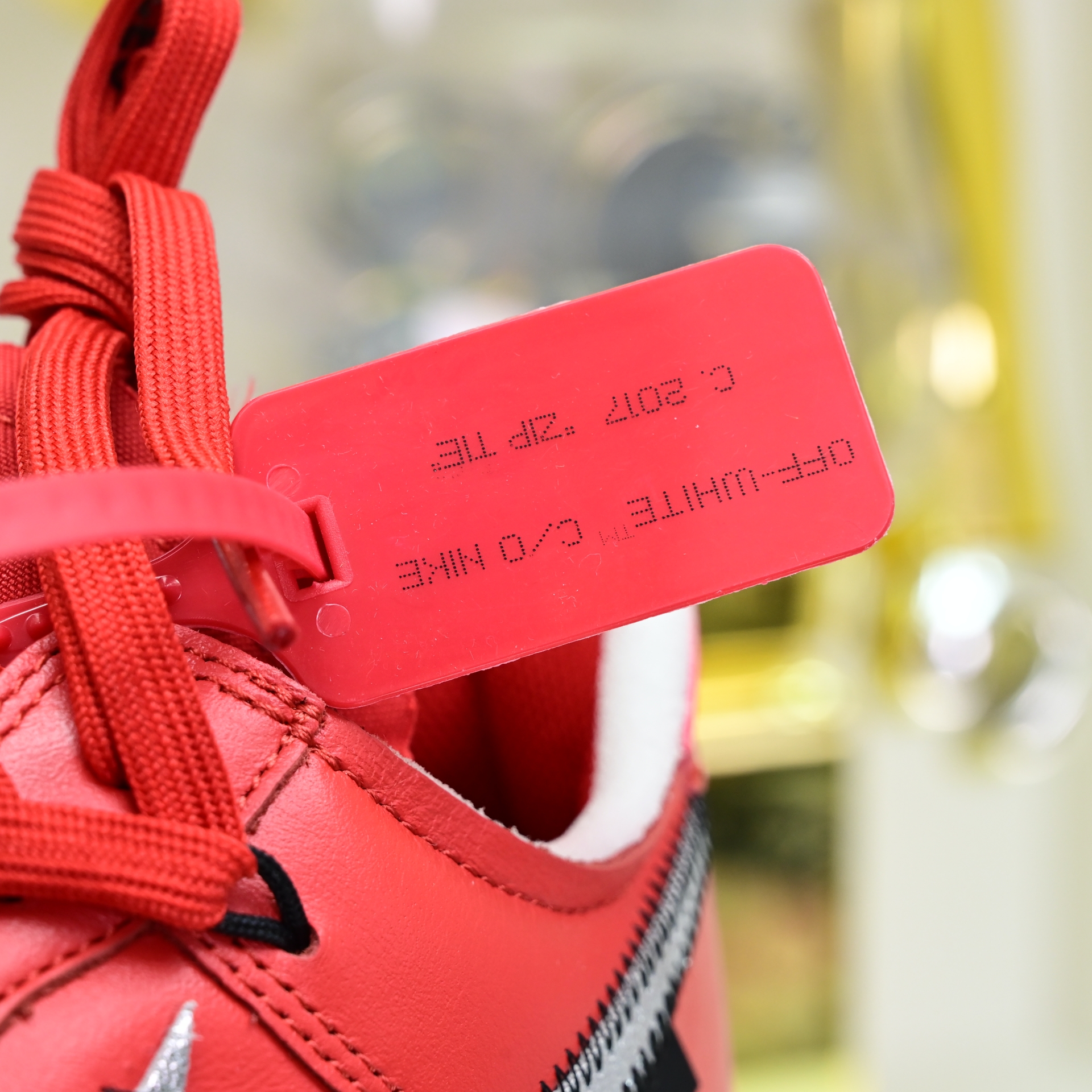 OFF-WHITE x Nike Air Force1 DD1876-600