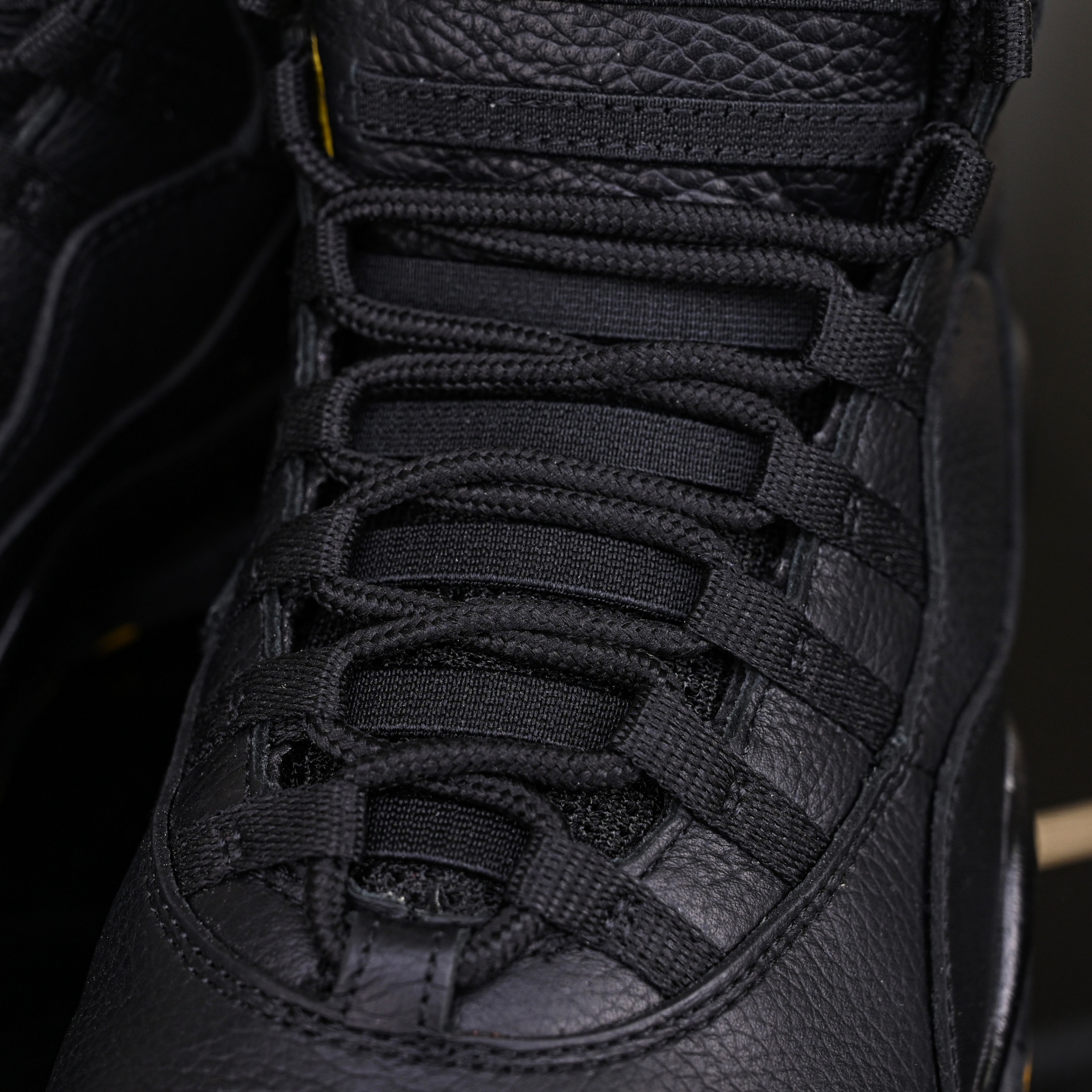 Air Jordan 10 Retro  HJ6779-001