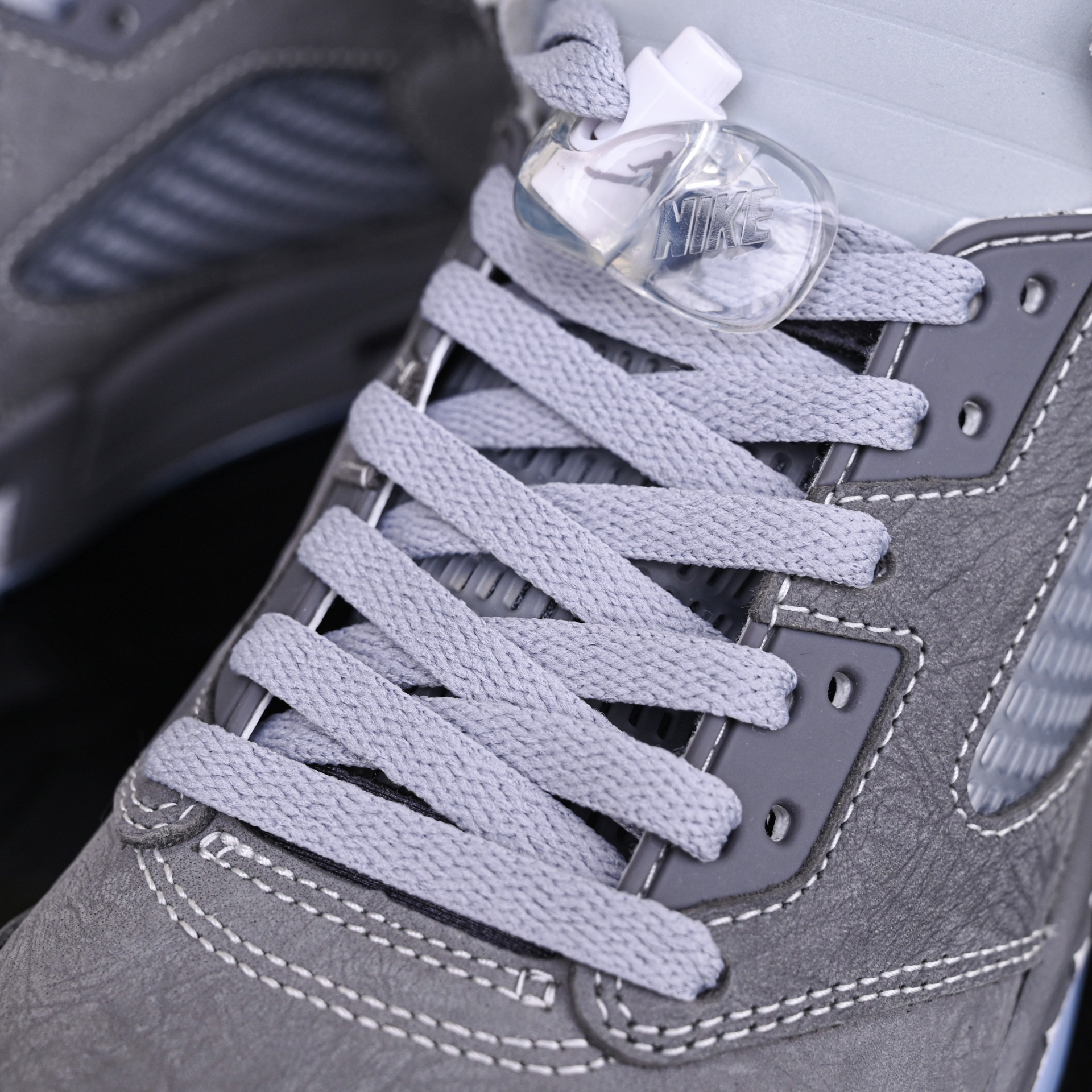 Air Jordan 5“Wolf Grey” DD0587-002