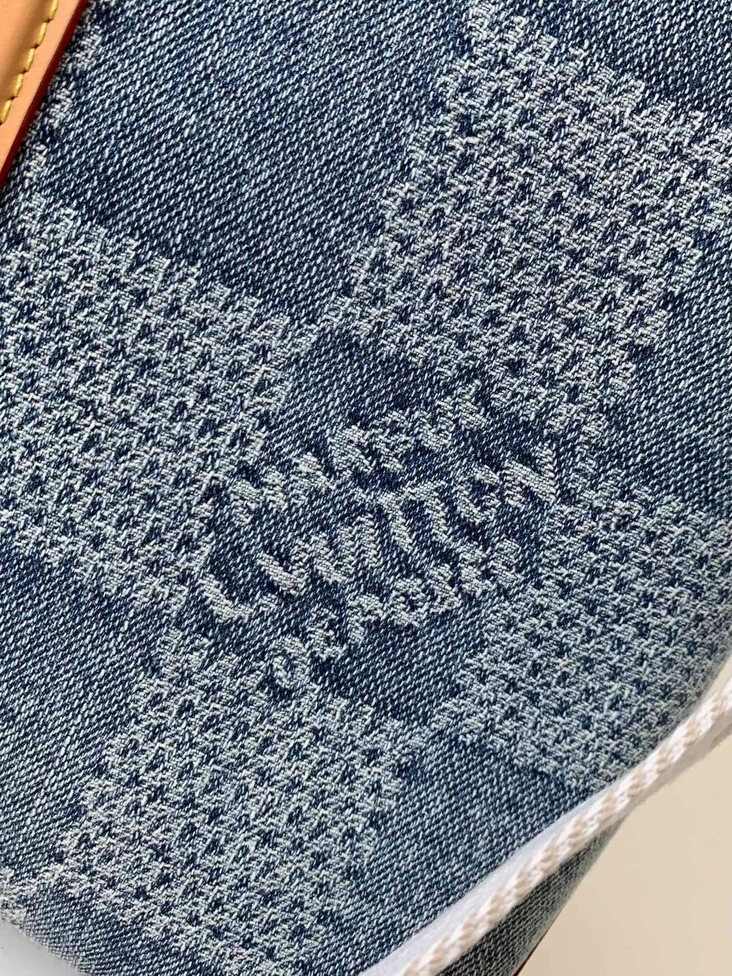 L*V New Weekend TOTE tannin jean bag  N40702  Size：43*34*17.5cm