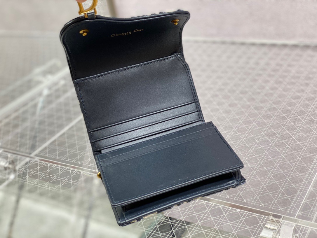 Saddle Bloom Card Holder