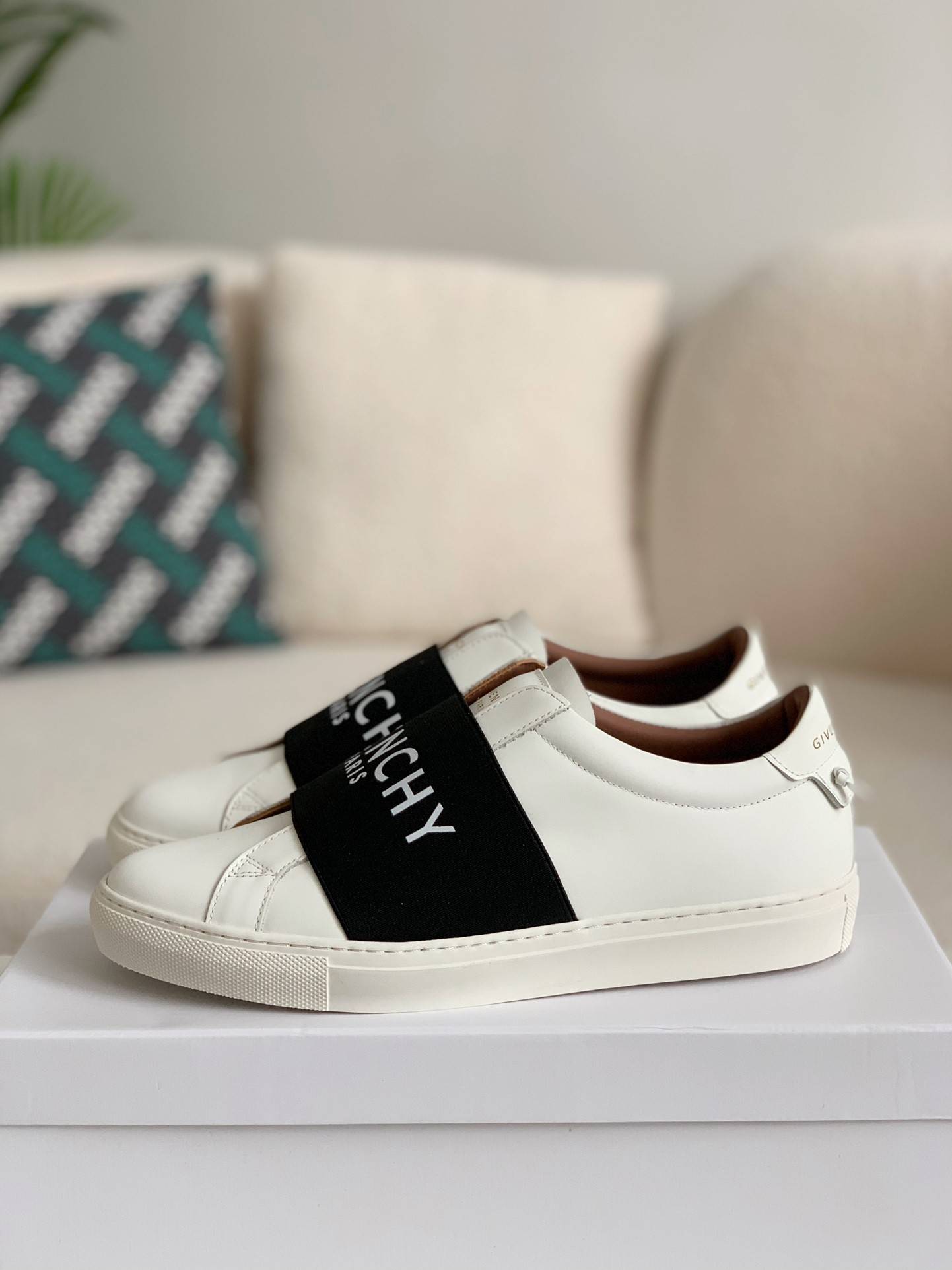Givenchy Urban Street Sneakers