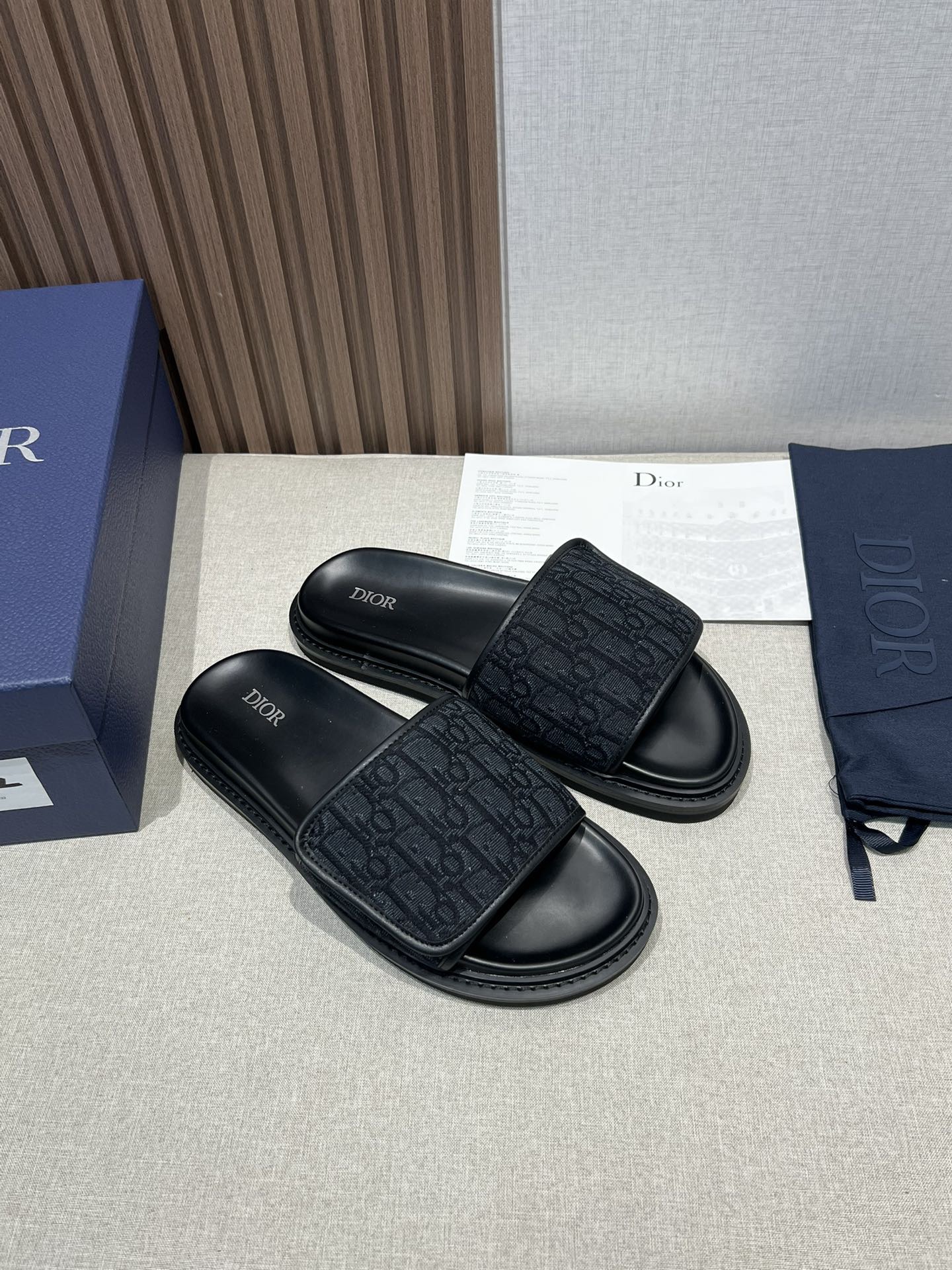 Dior men slide