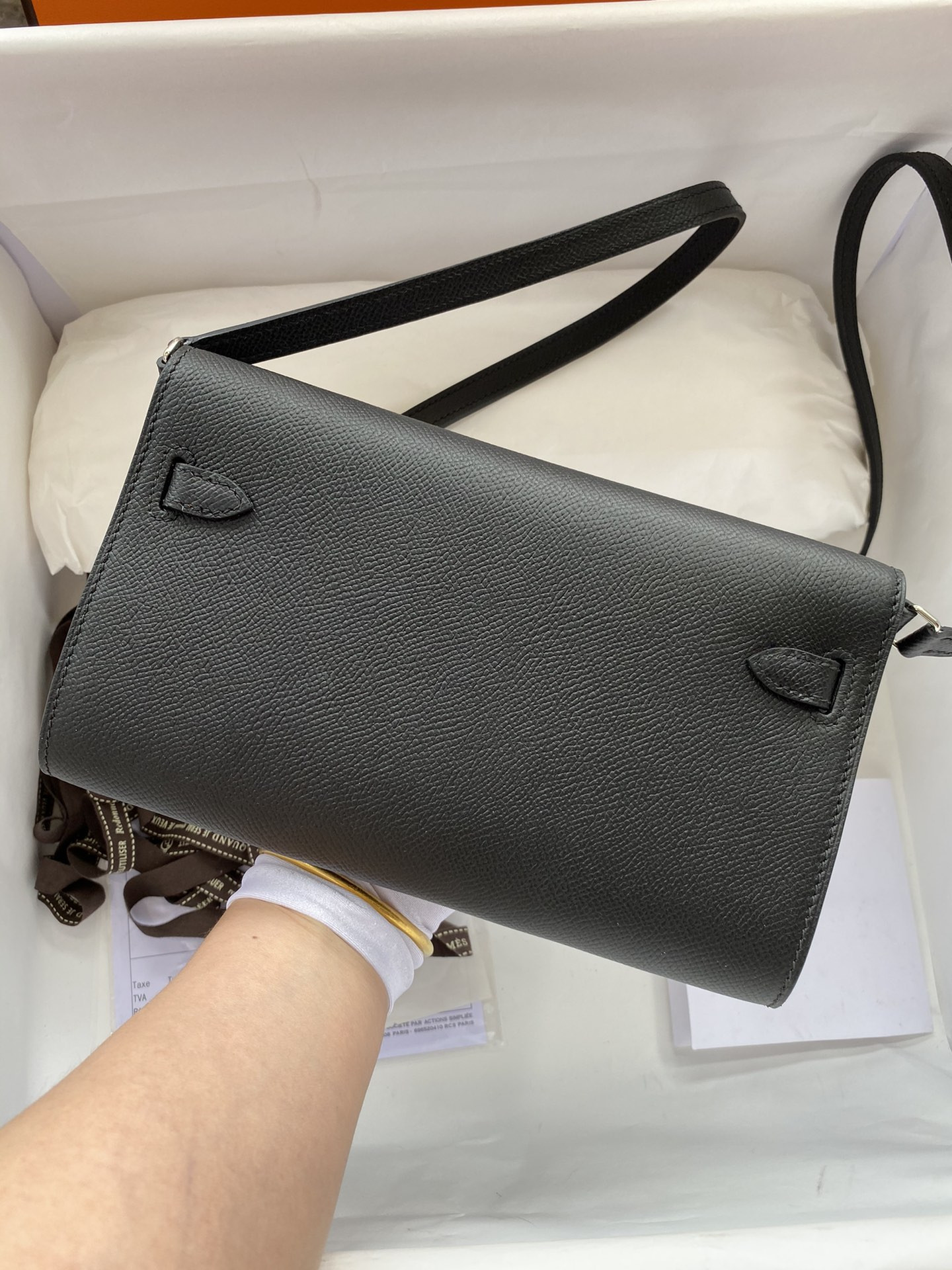 Kelly Classique To Go