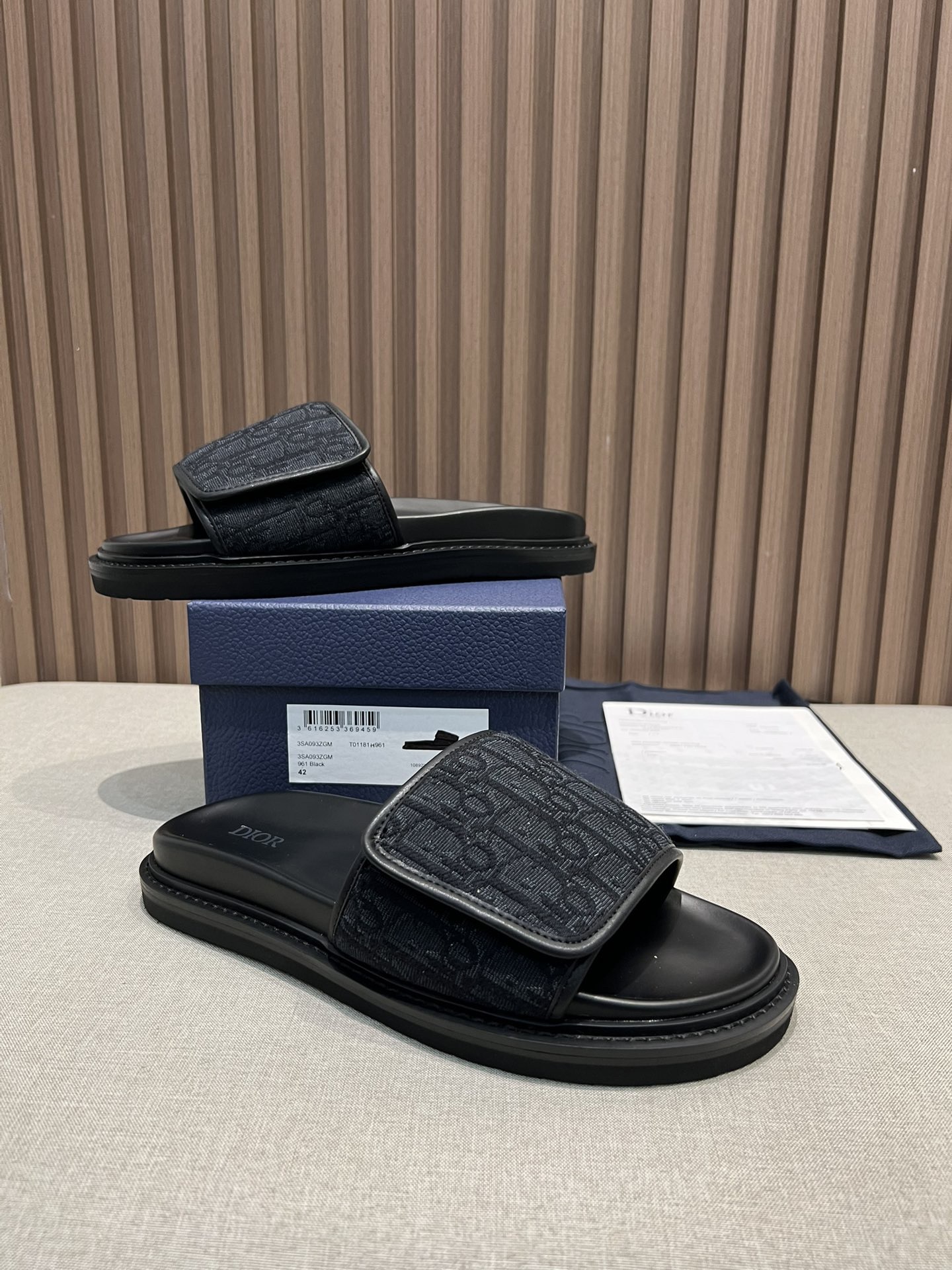 Dior men slide