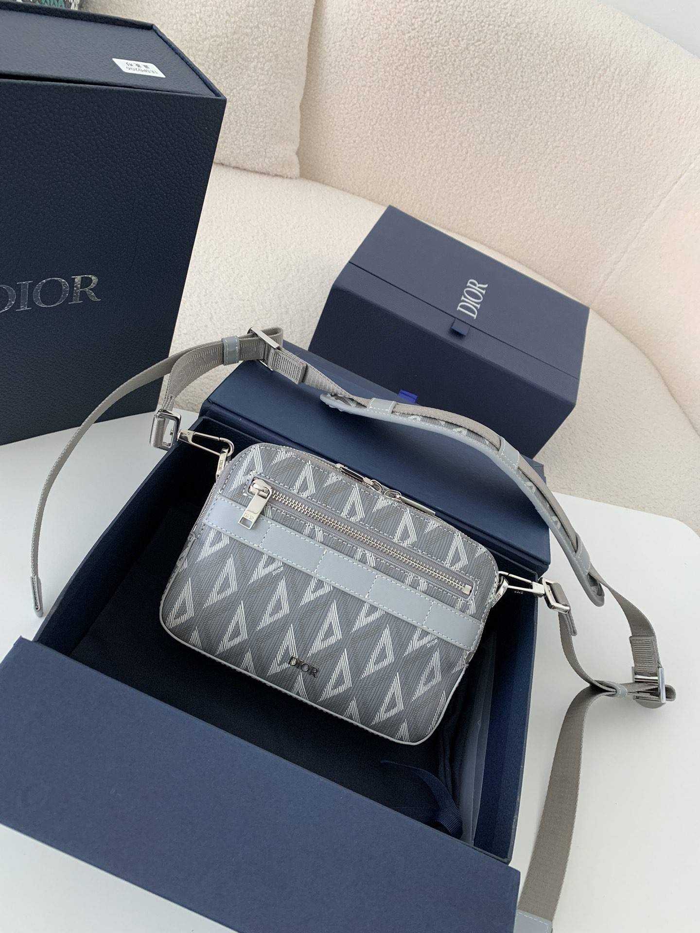 D*OR Men's SAFARI Messenger Bag, Top Quality Size: 22 * 15 * 6cm