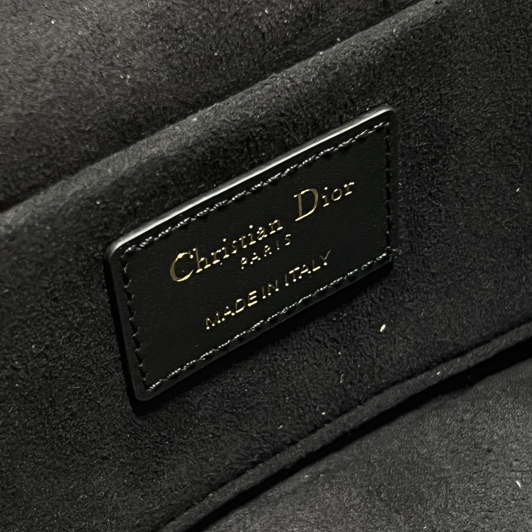 Medium Cd Signature Vanity Case