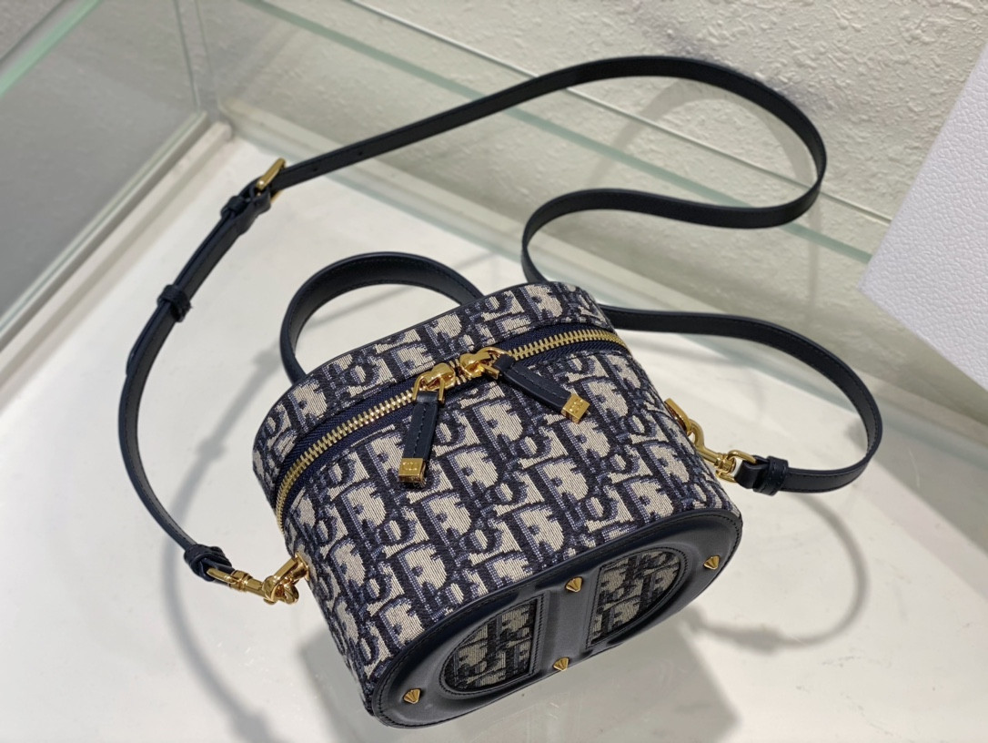 Small Cd Signature Vanity Case