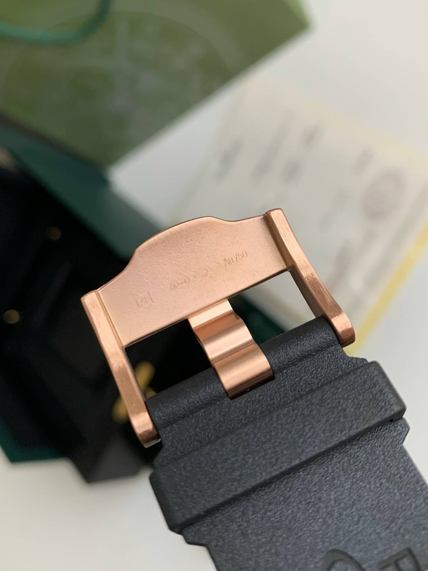 Audemars Piguet Royal Oak Series 2017 New Men's Watch 44MM