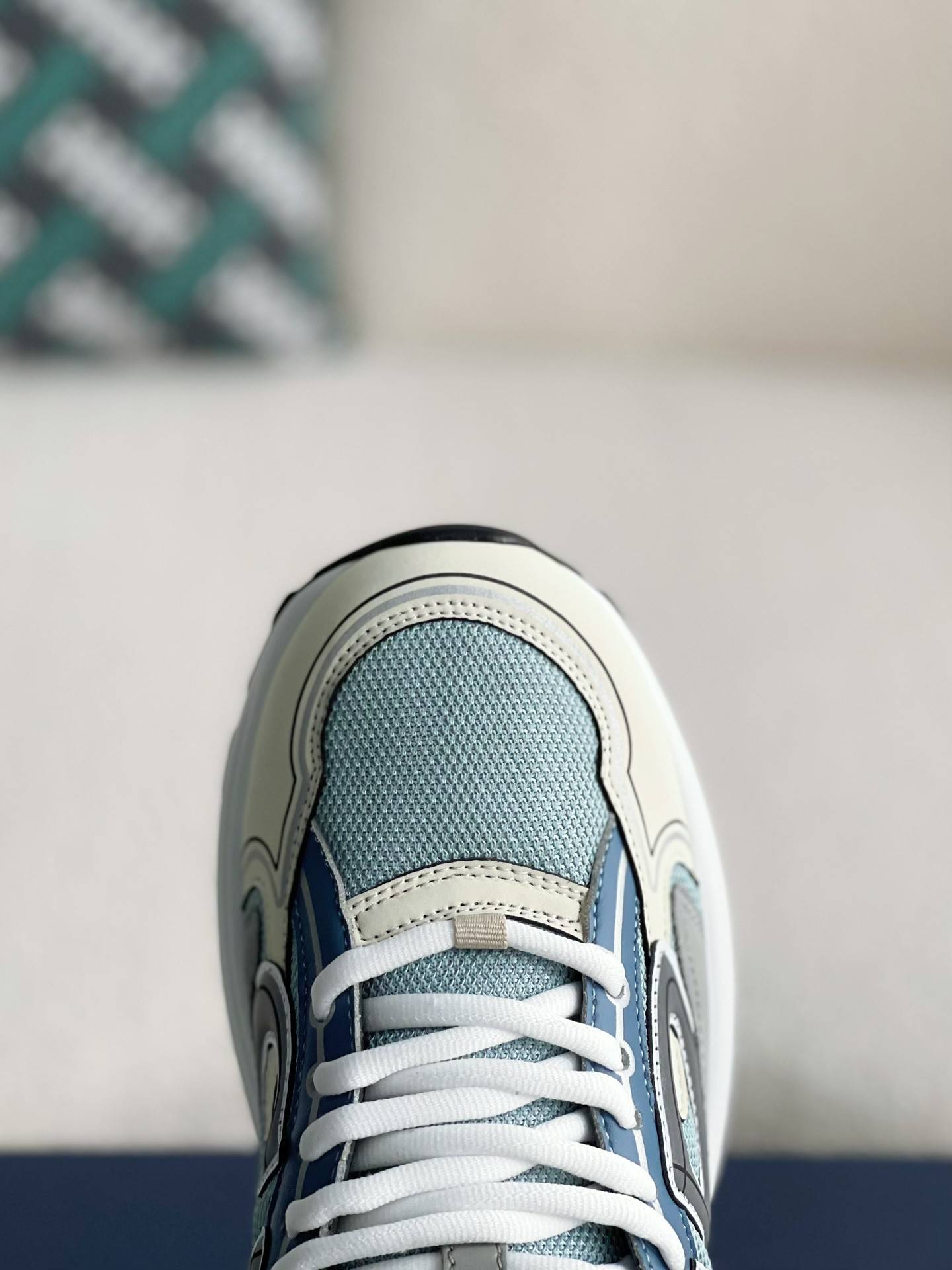 D*OR B30 New Sneaker