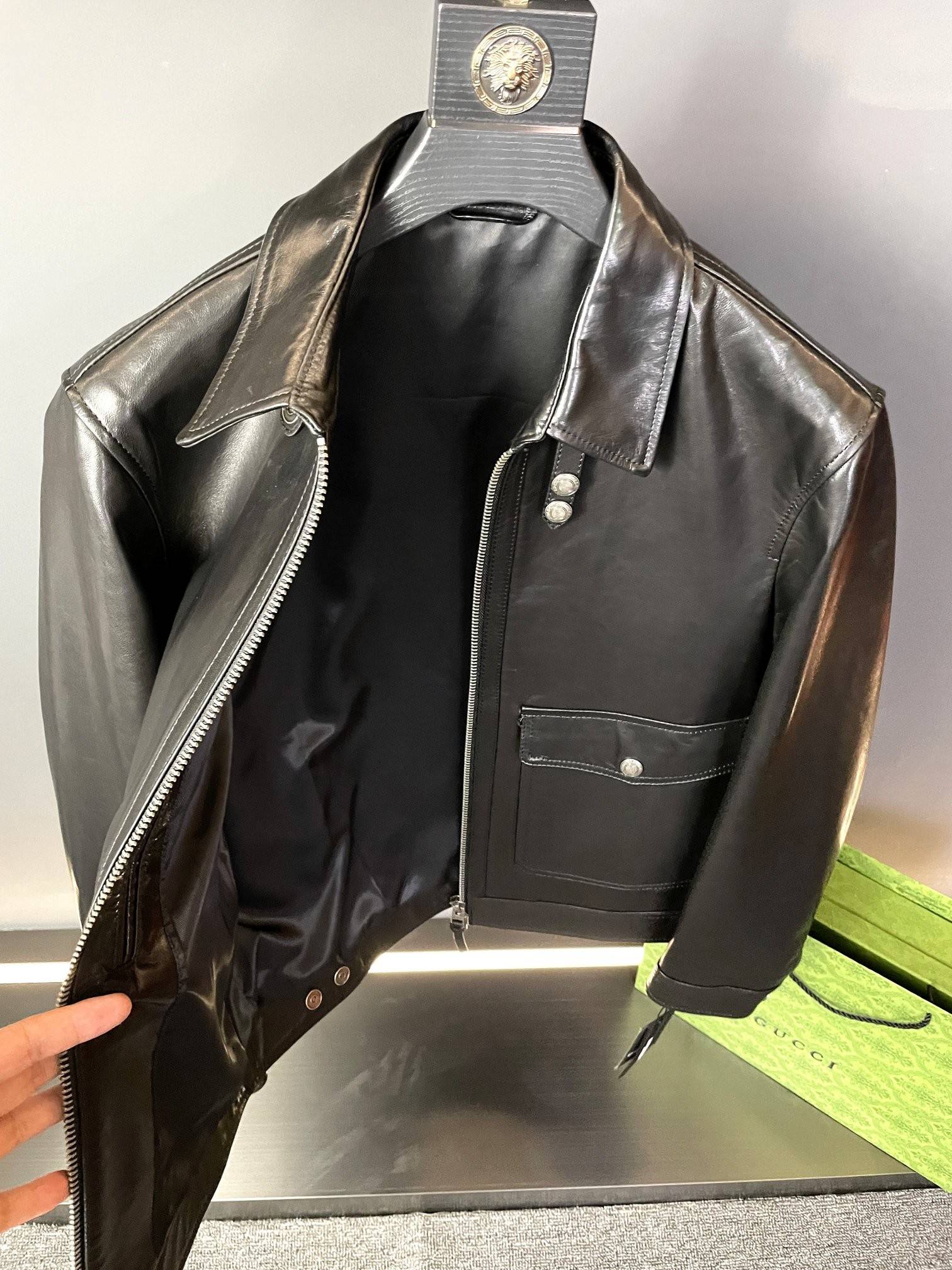 Tom Ford Sheepskin lapel leather jacket