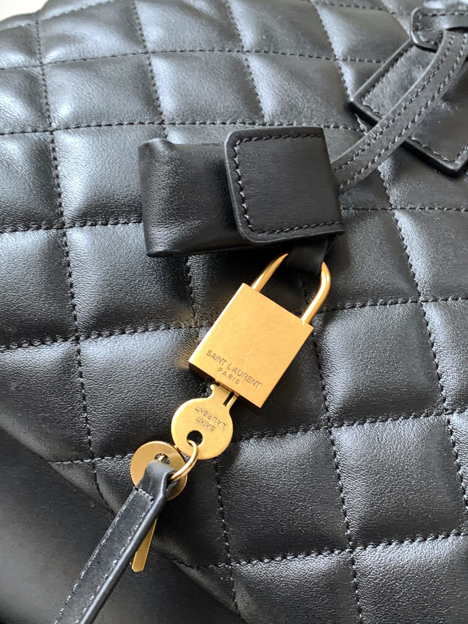 Y*L Giant Travel Bag