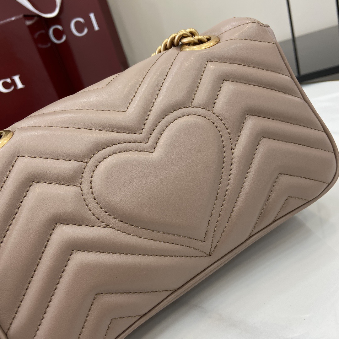 Gucci Marmont series quilted mini handbag model: 446744. Size: 22*13*6cm