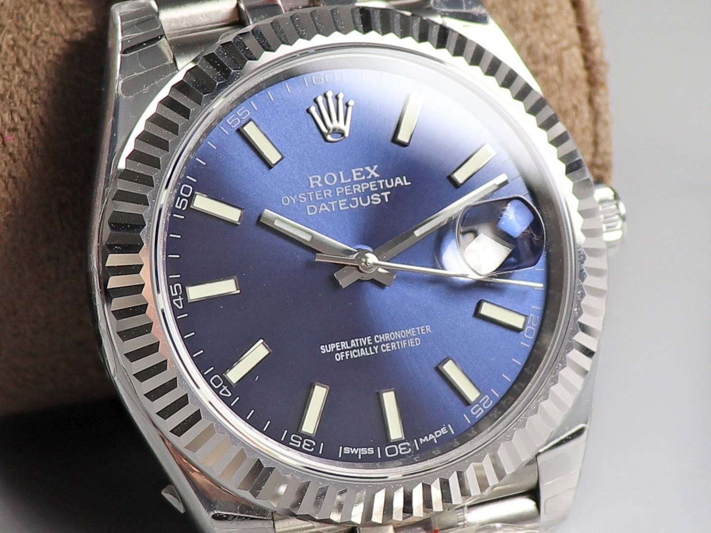 Rolex RE Log Men's Watch 41mm