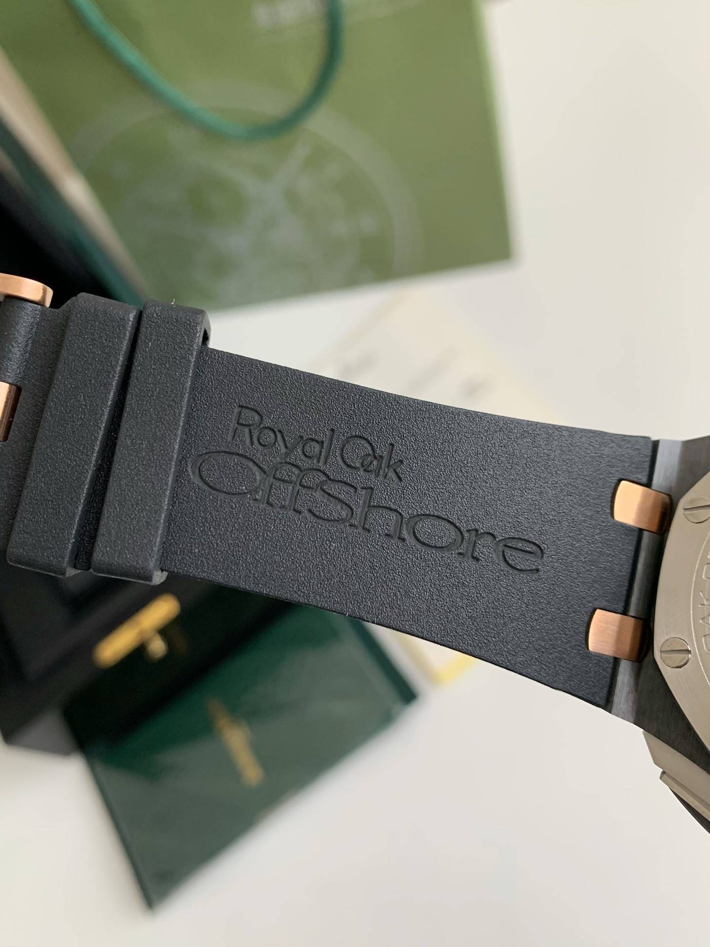 Audemars Piguet Royal Oak Series 2017 New Men's Watch 44MM