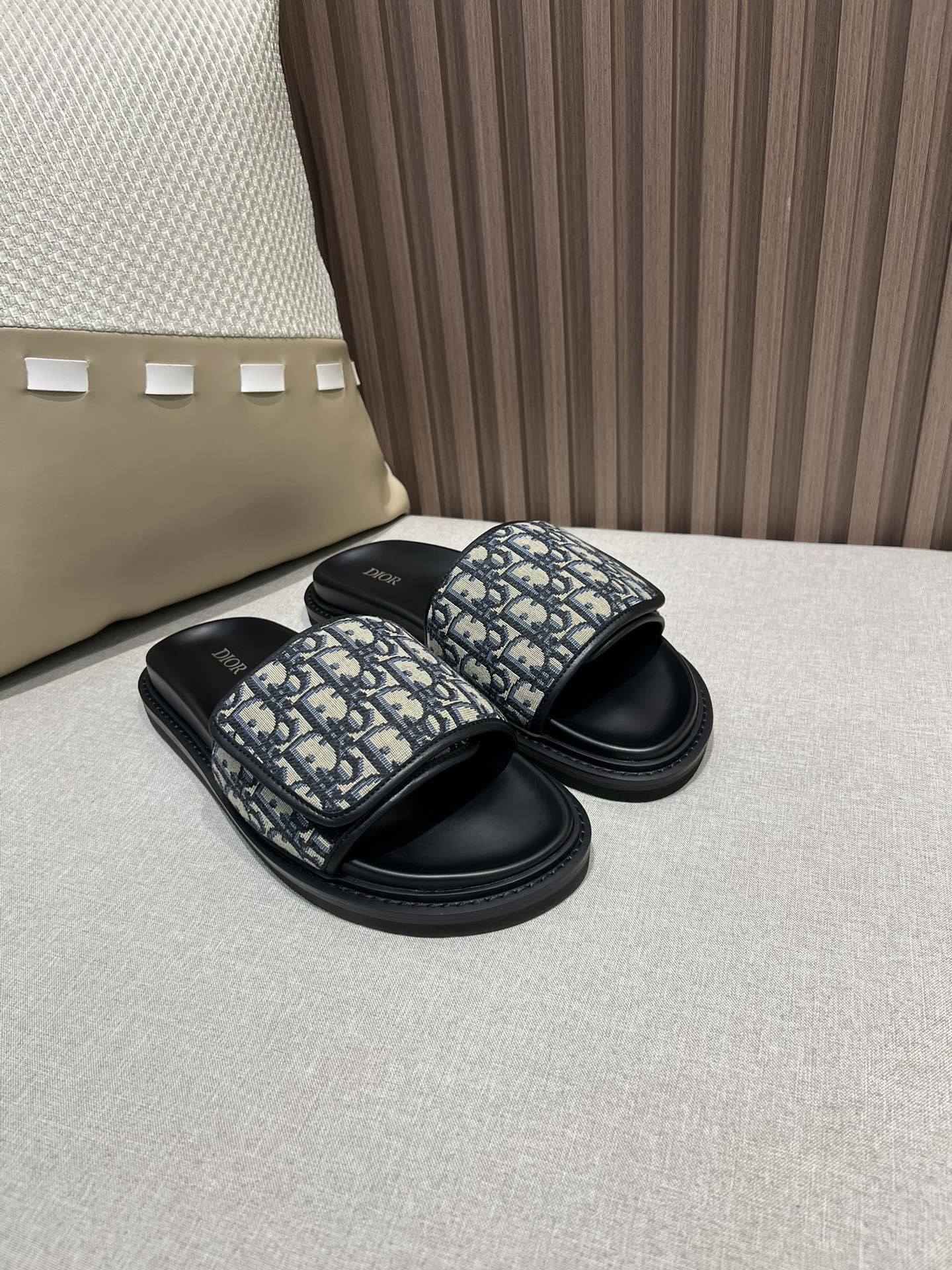 Dior men slide