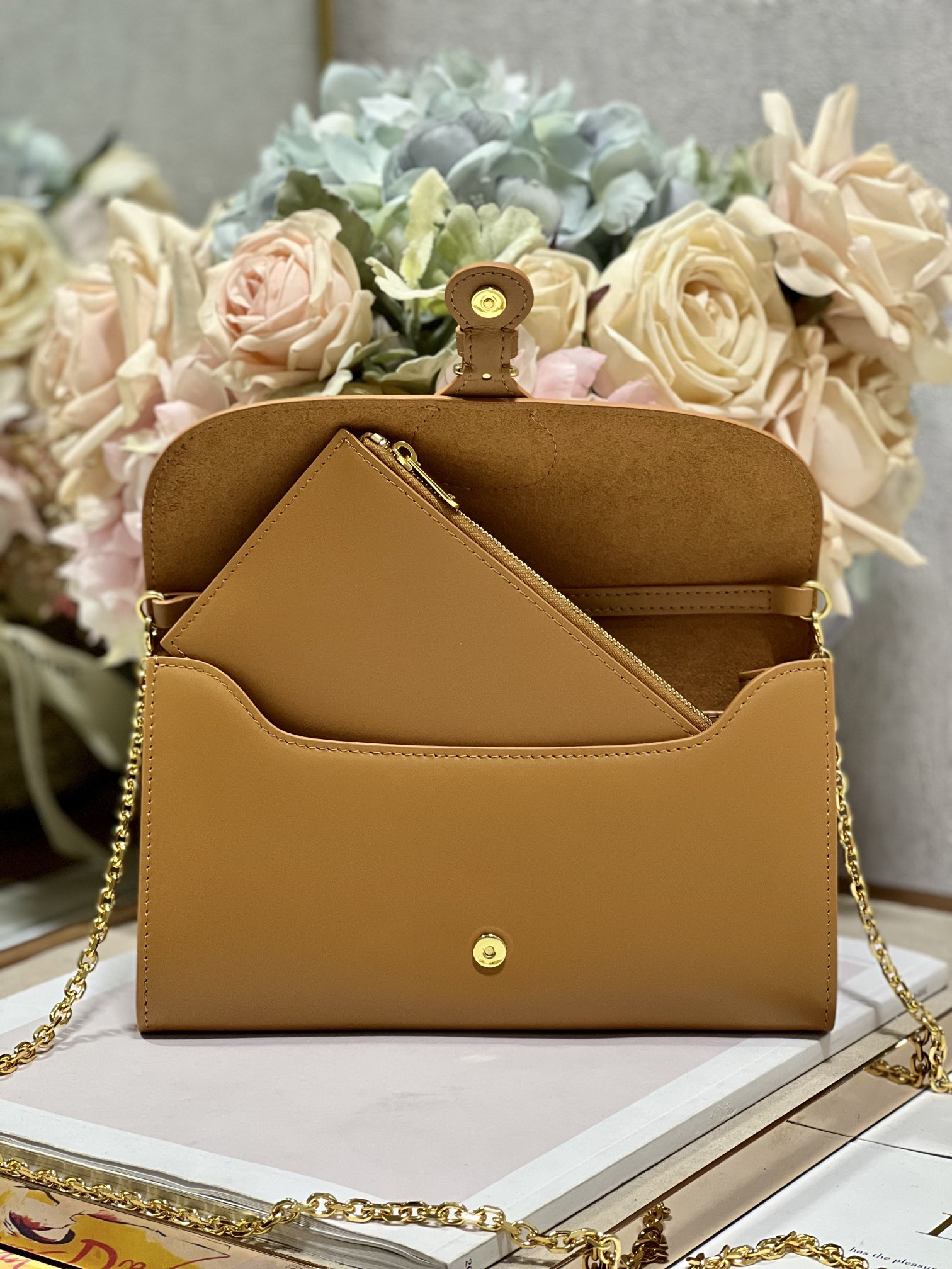 Dior Bobby East-west Pouch With Chain