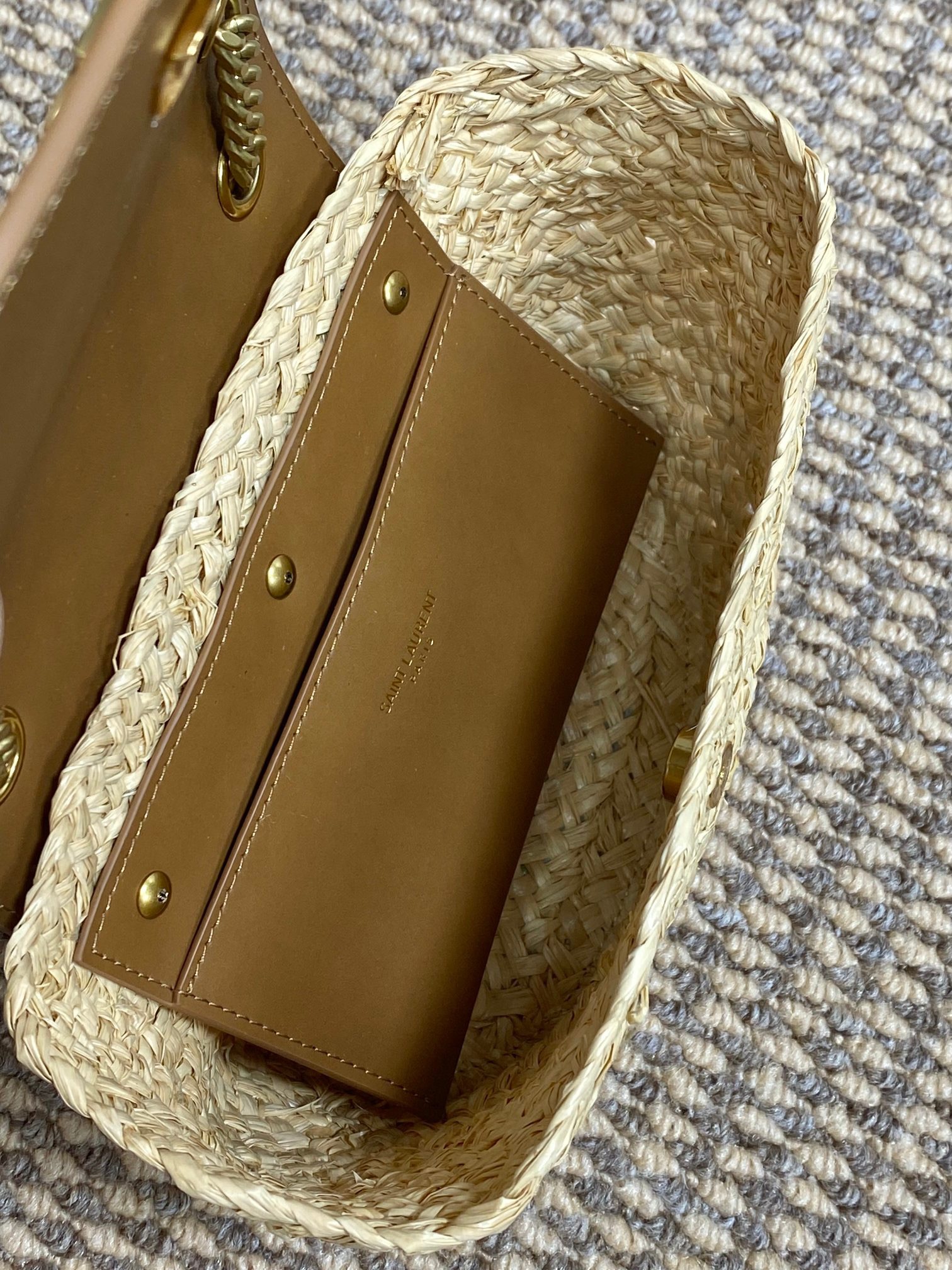 Yves Saint Laurent straw mini MANON handmade model: 774269 size: 23x12x6