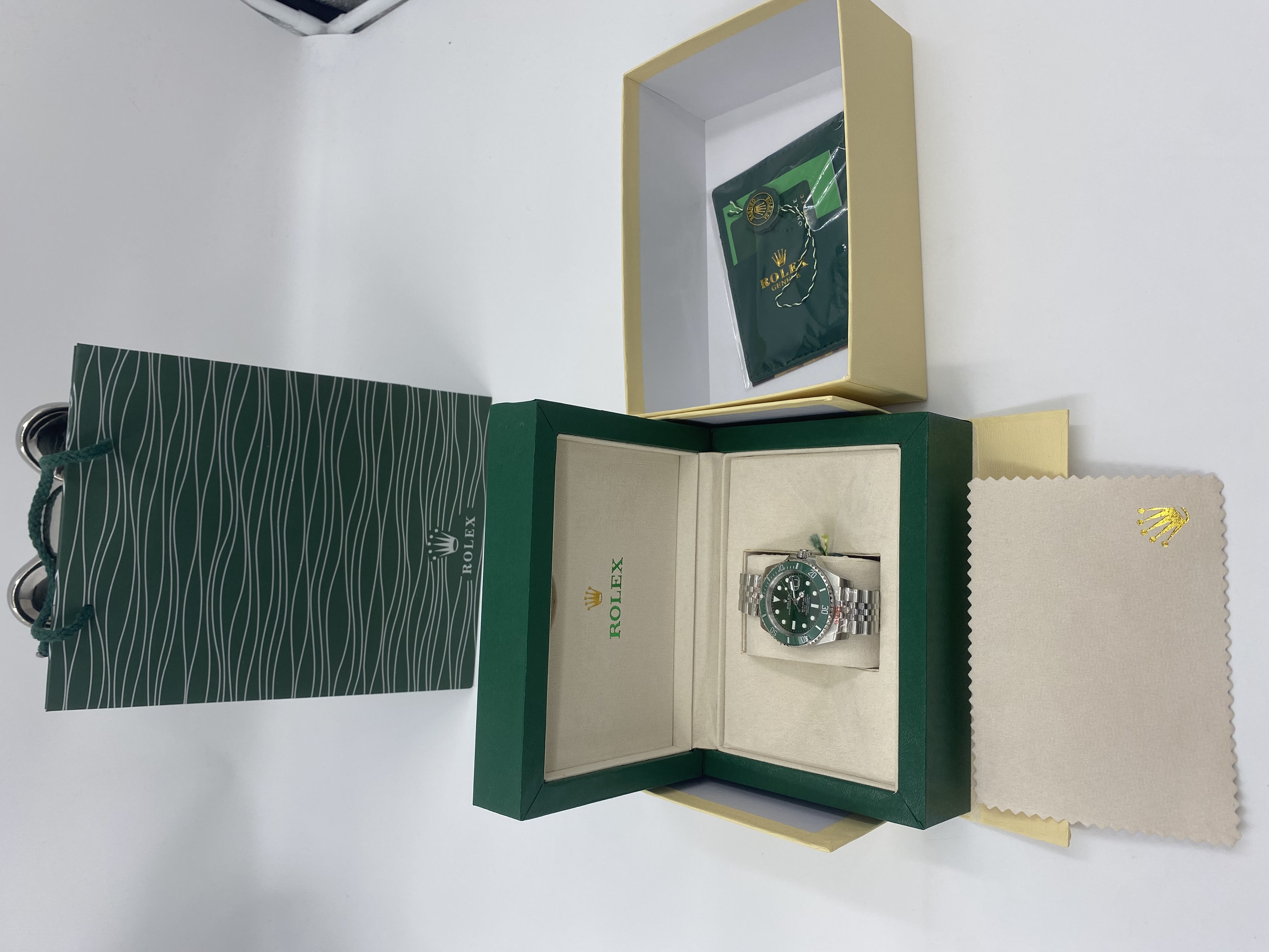 Rolex Submariner Series 40 Men's Watch