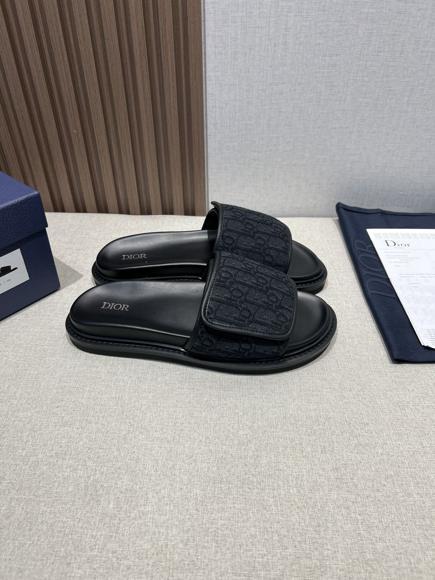 Dior men slide